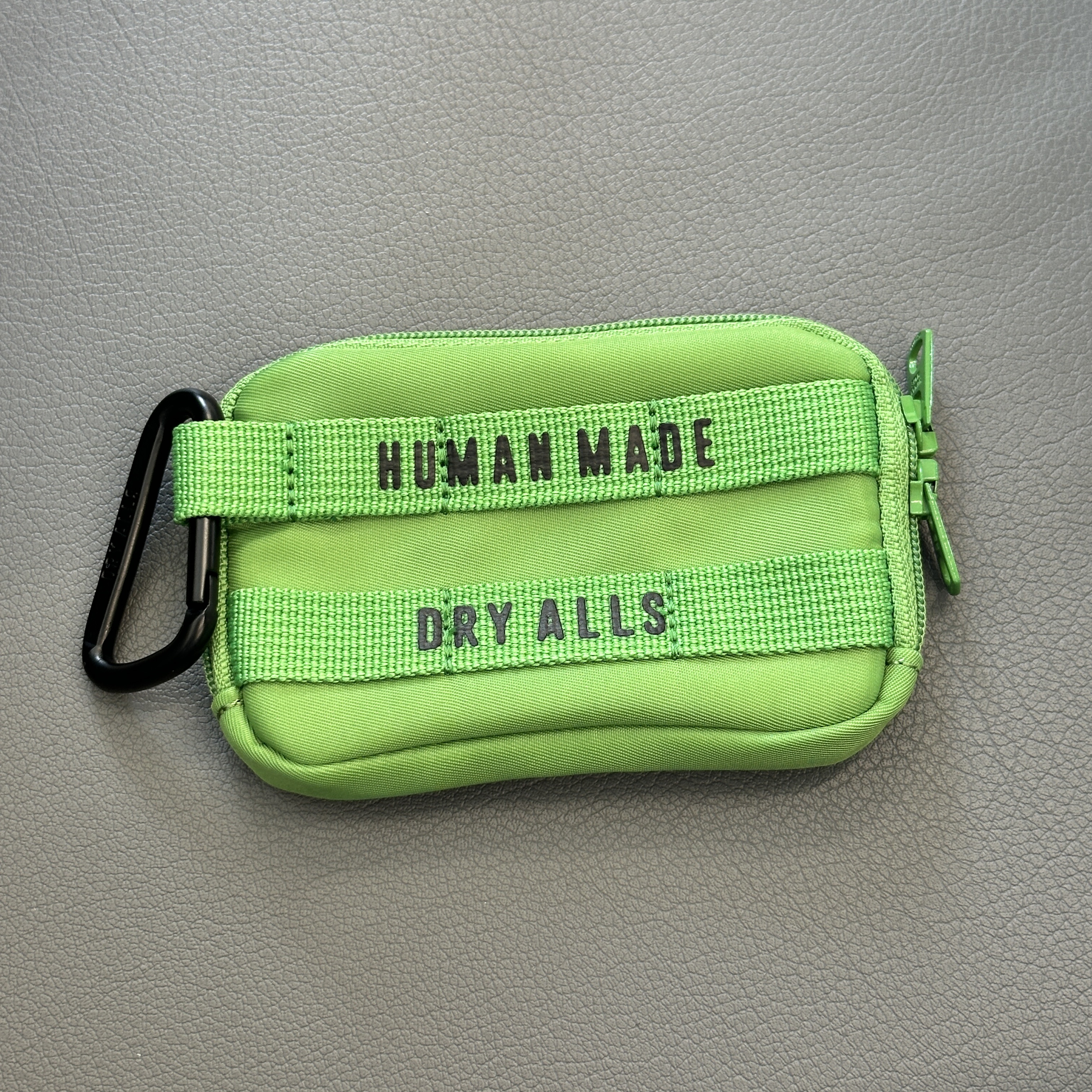 Human Made Military Card Case Green 착용 스타일