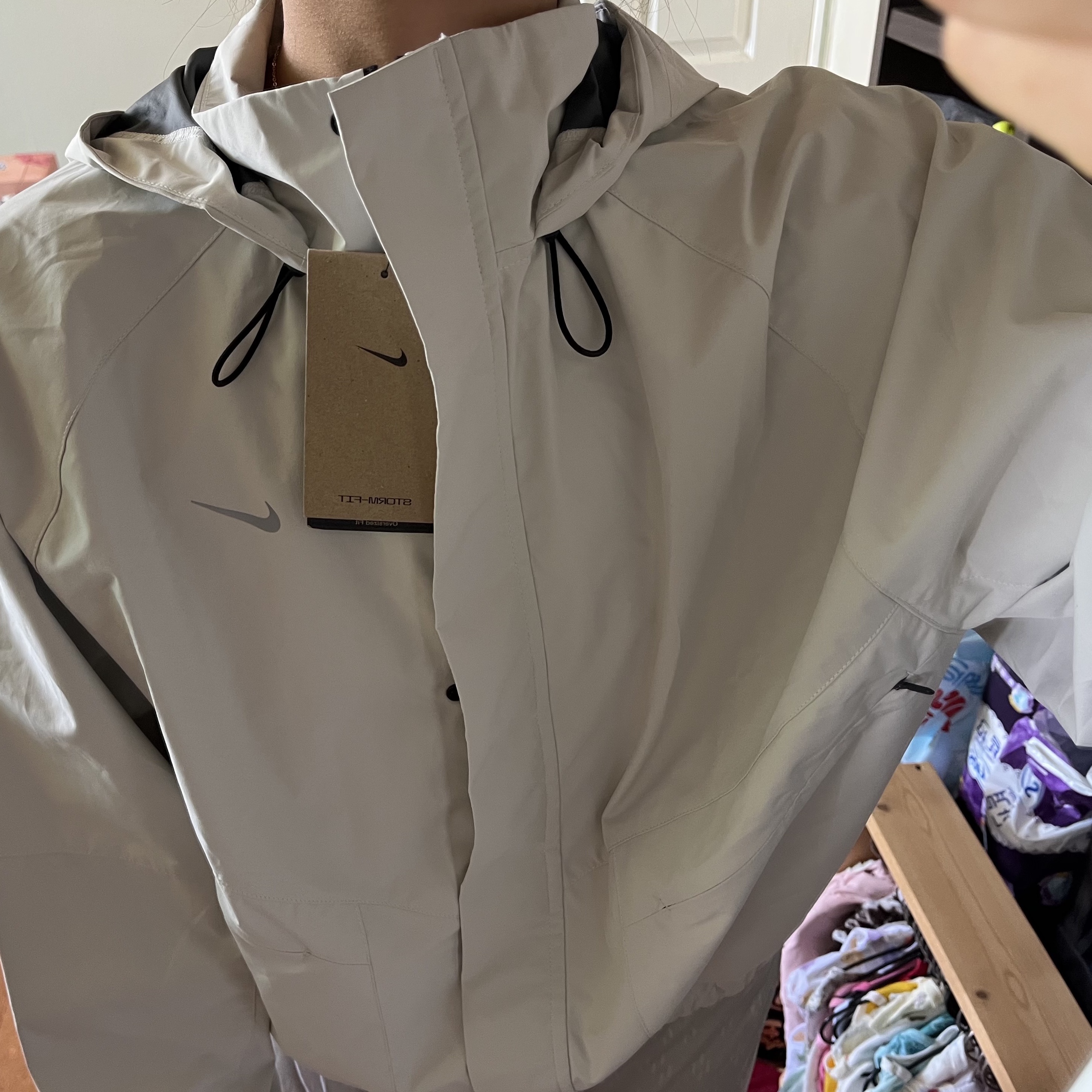 (W) Nike Storm Fit Swift Running Jacket Pale Ivory - Asia 착용 스타일 - 3