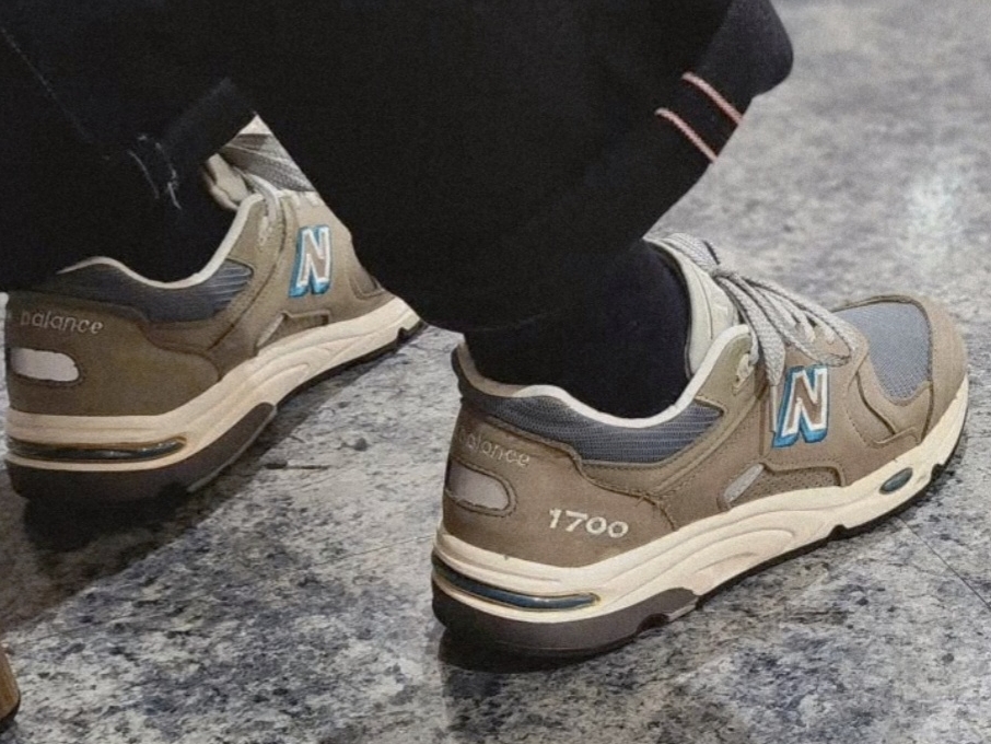 New Balance 1700 Made in USA Brown Steel Blue 착용 스타일