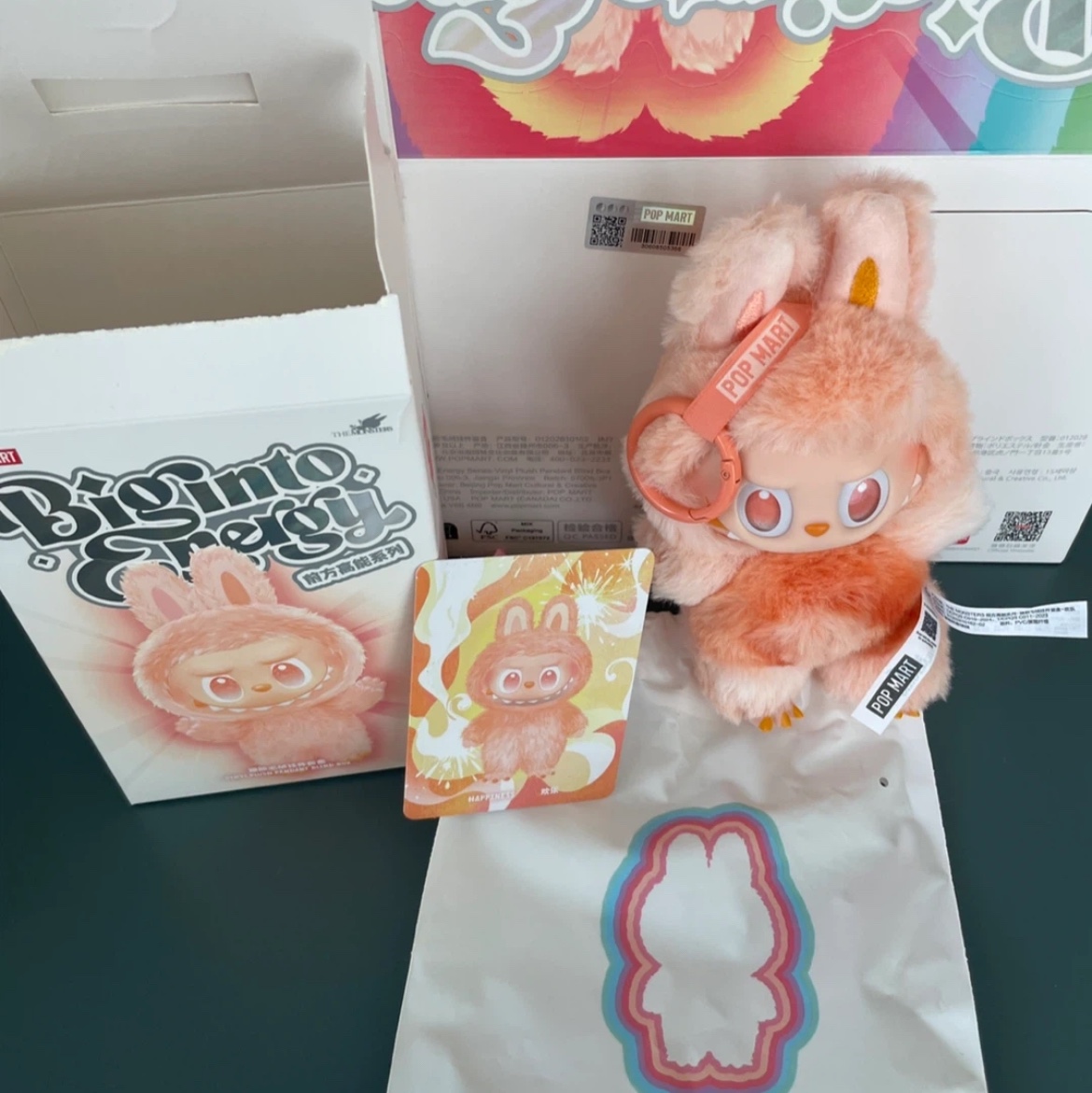 Pop Mart Labubu The Monsters Highlight Series Happiness Keyring (Opened Case) 착용 스타일