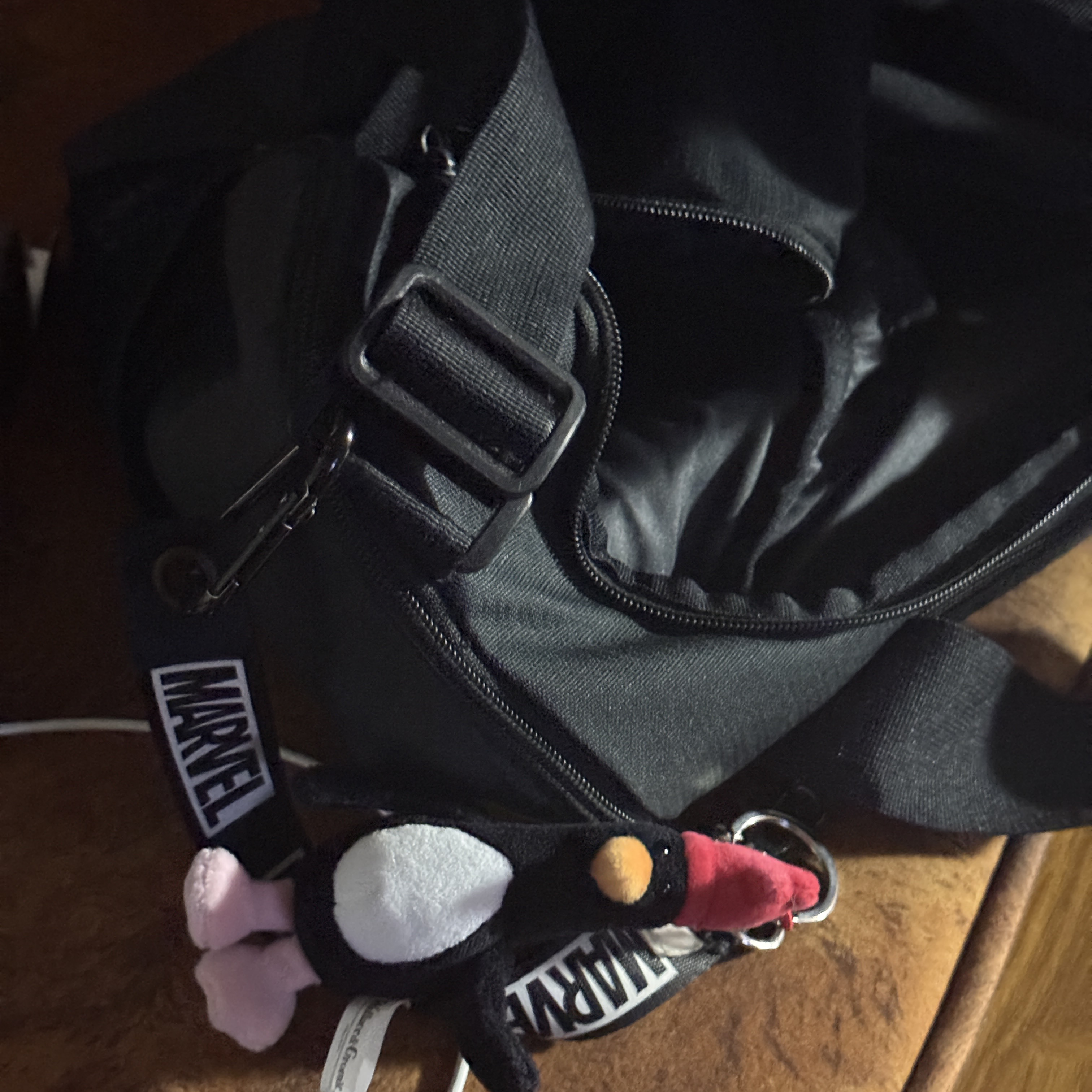 Dream C&C Feathers Mcgraw Keyring 10cm 착용 스타일