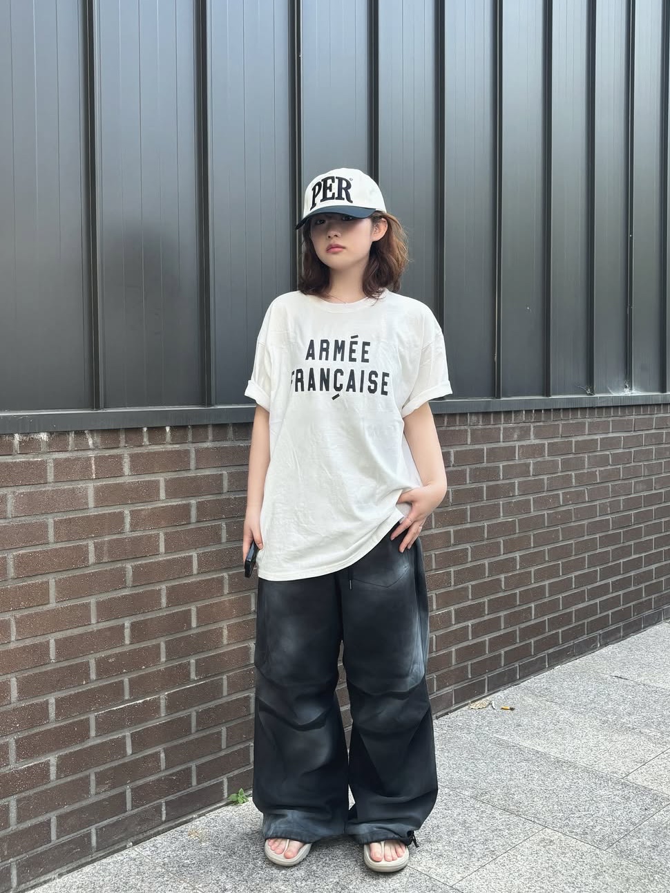 Permanent Archive 5-Panel PER Cap White & Navy 착용 스타일 - 3