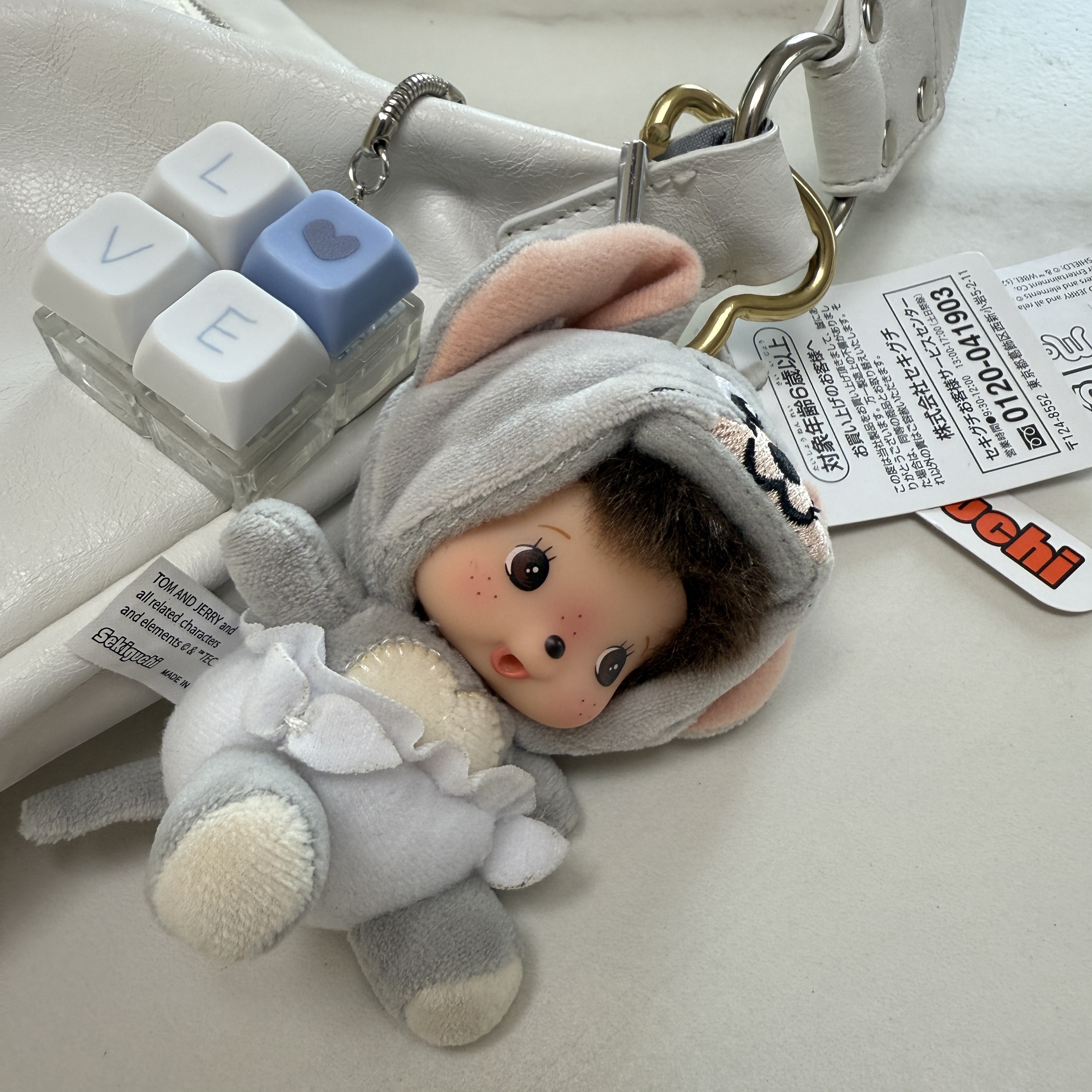 Monchhichi x Tom & Jerry SS Doll Mini Key Chain Tuffy 착용 스타일 - 2