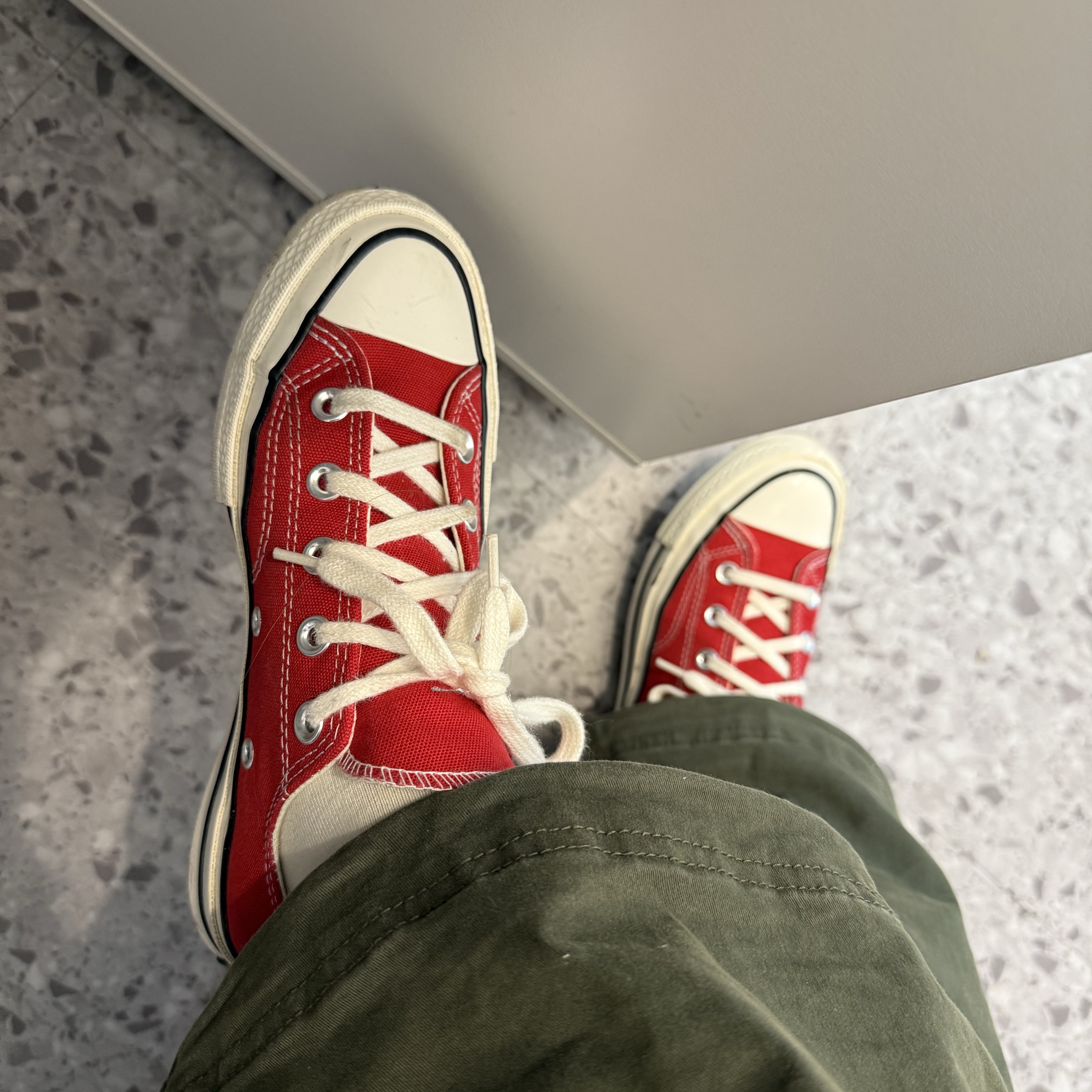 Converse Chuck 70 Ox Enamel Red 착용 스타일