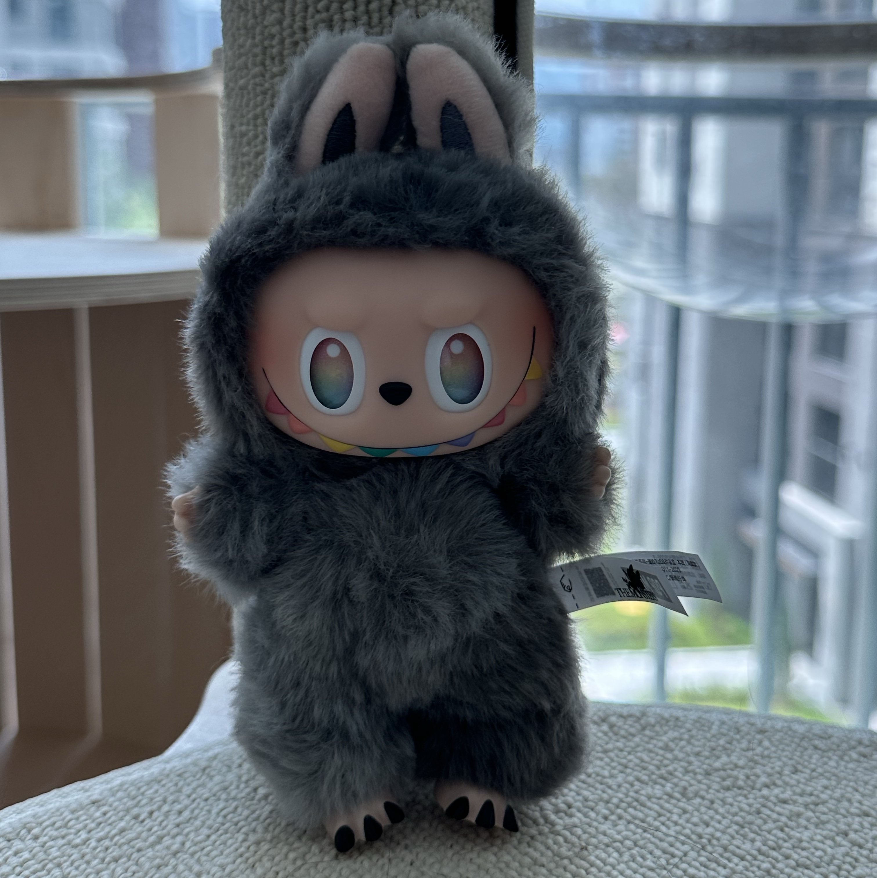 Pop Mart Labubu The Monsters Highlight Series ID Keyring (Opened Case) 착용 스타일 - 2
