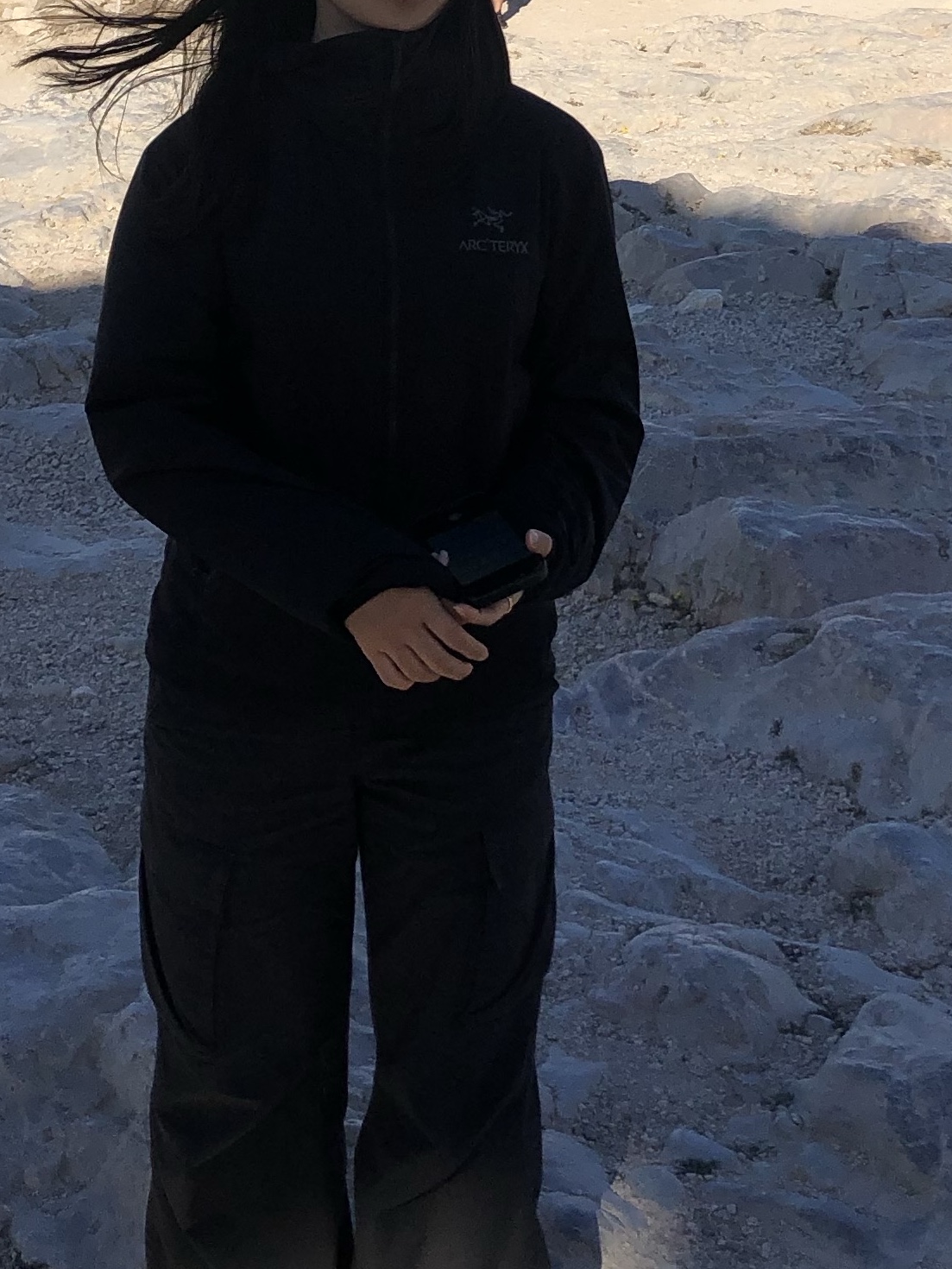 Arc'teryx Atom Hoody Black, Arc'teryx Atom LT Hoody Black 착용 스타일 - 2