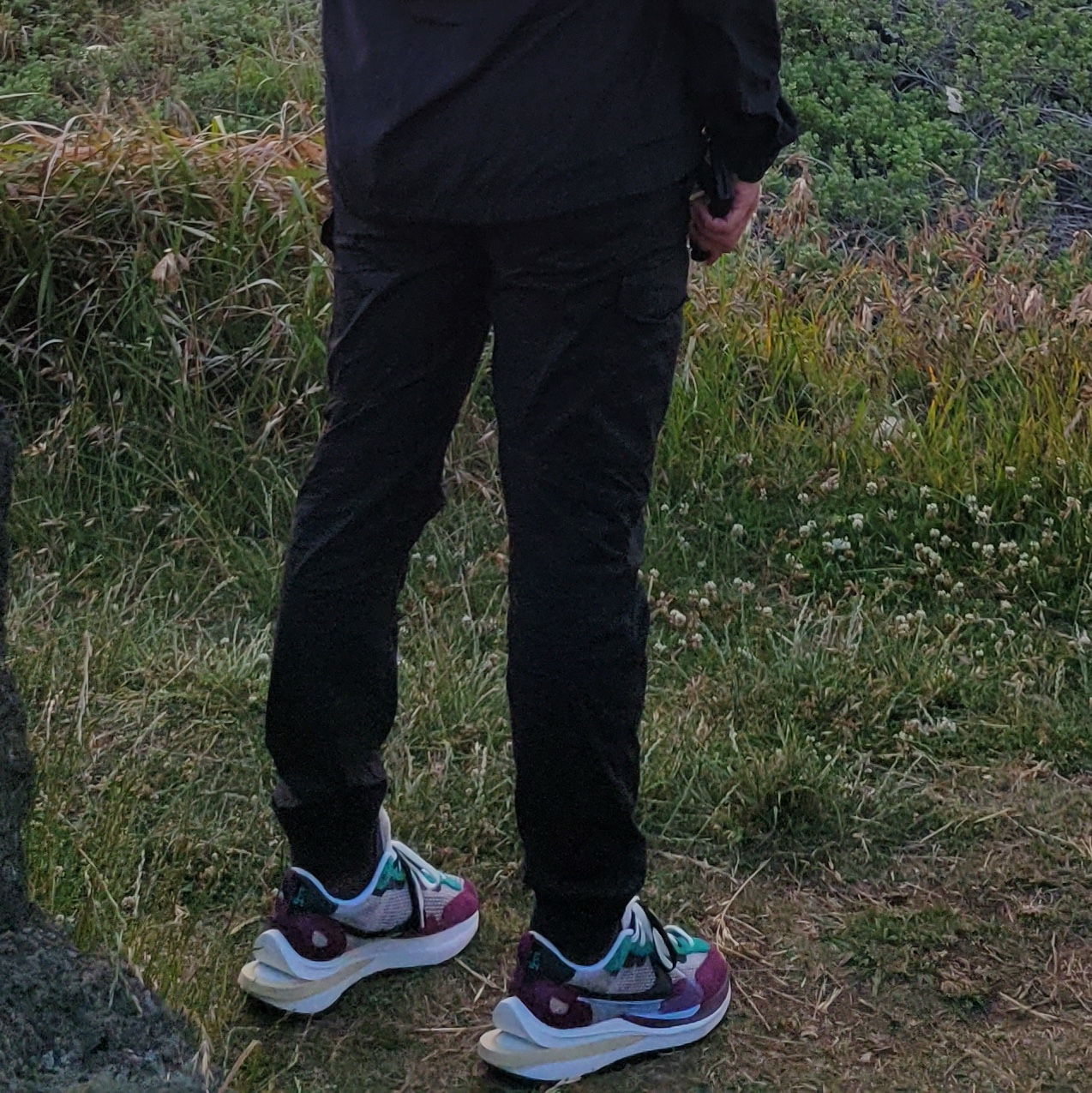 Nike x Sacai VaporWaffle String & Black Villain Red 착용 스타일