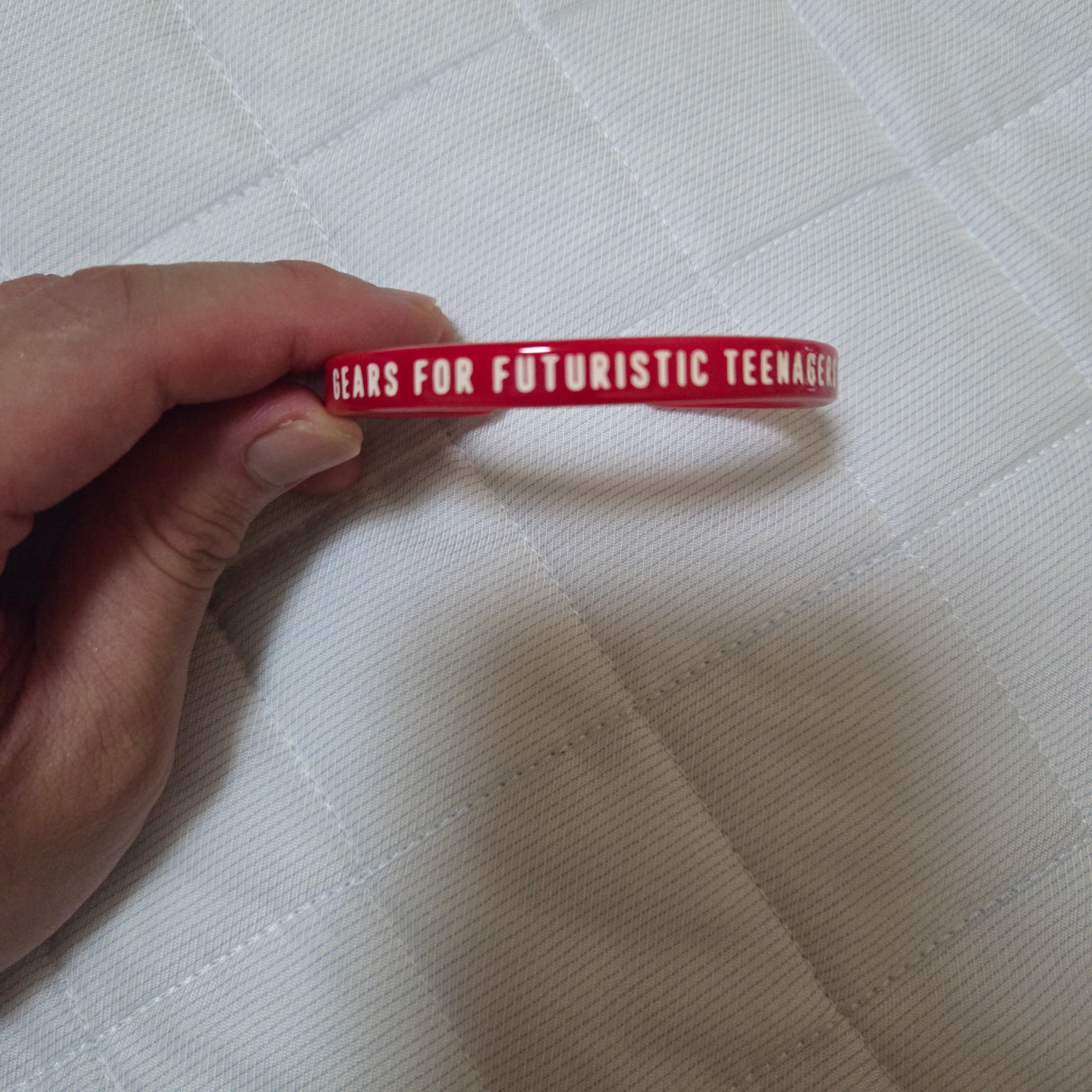 Human Made Acrylic Bangle #1 Red 착용 스타일 - 2