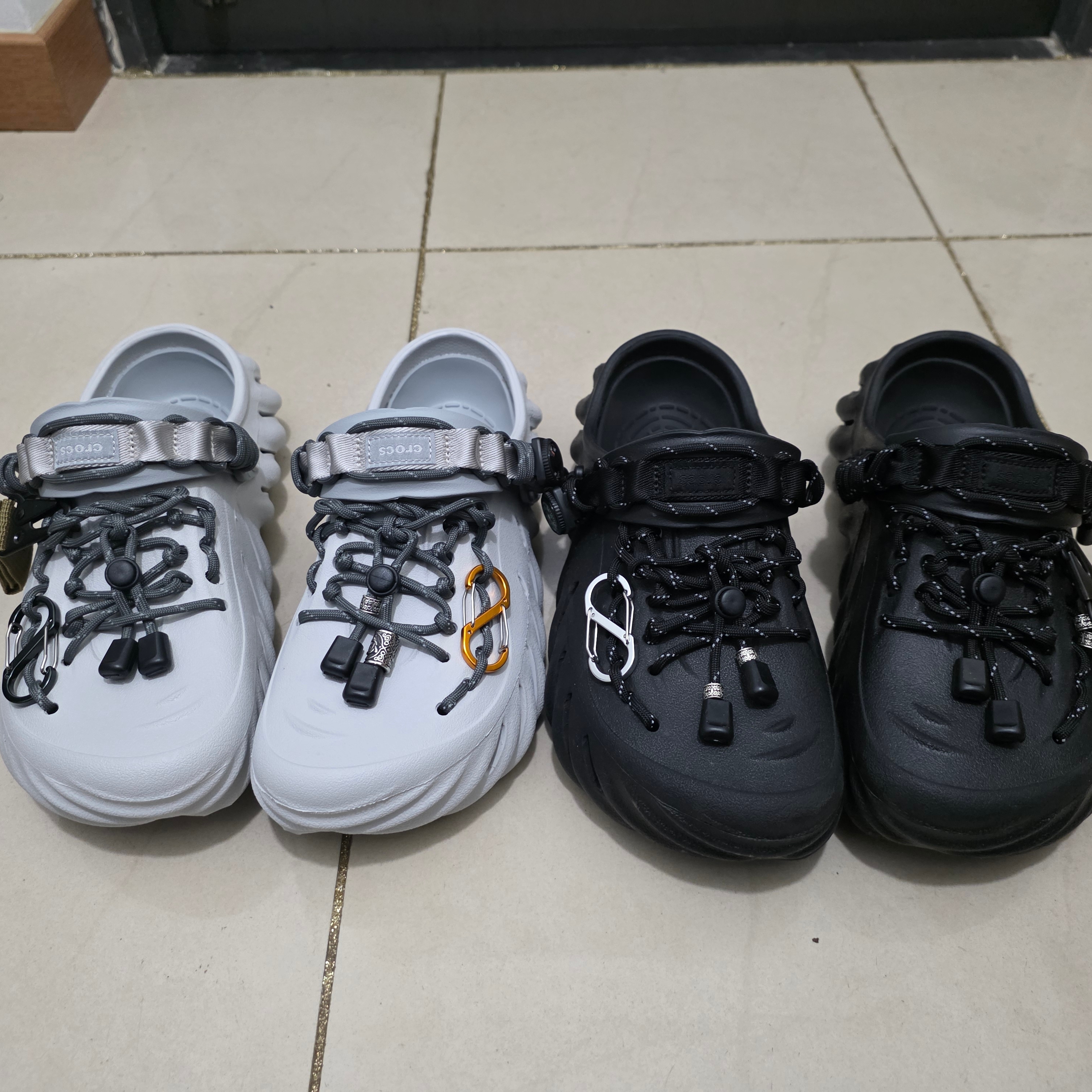 Crocs Echo Clog Atmosphere 착용 스타일