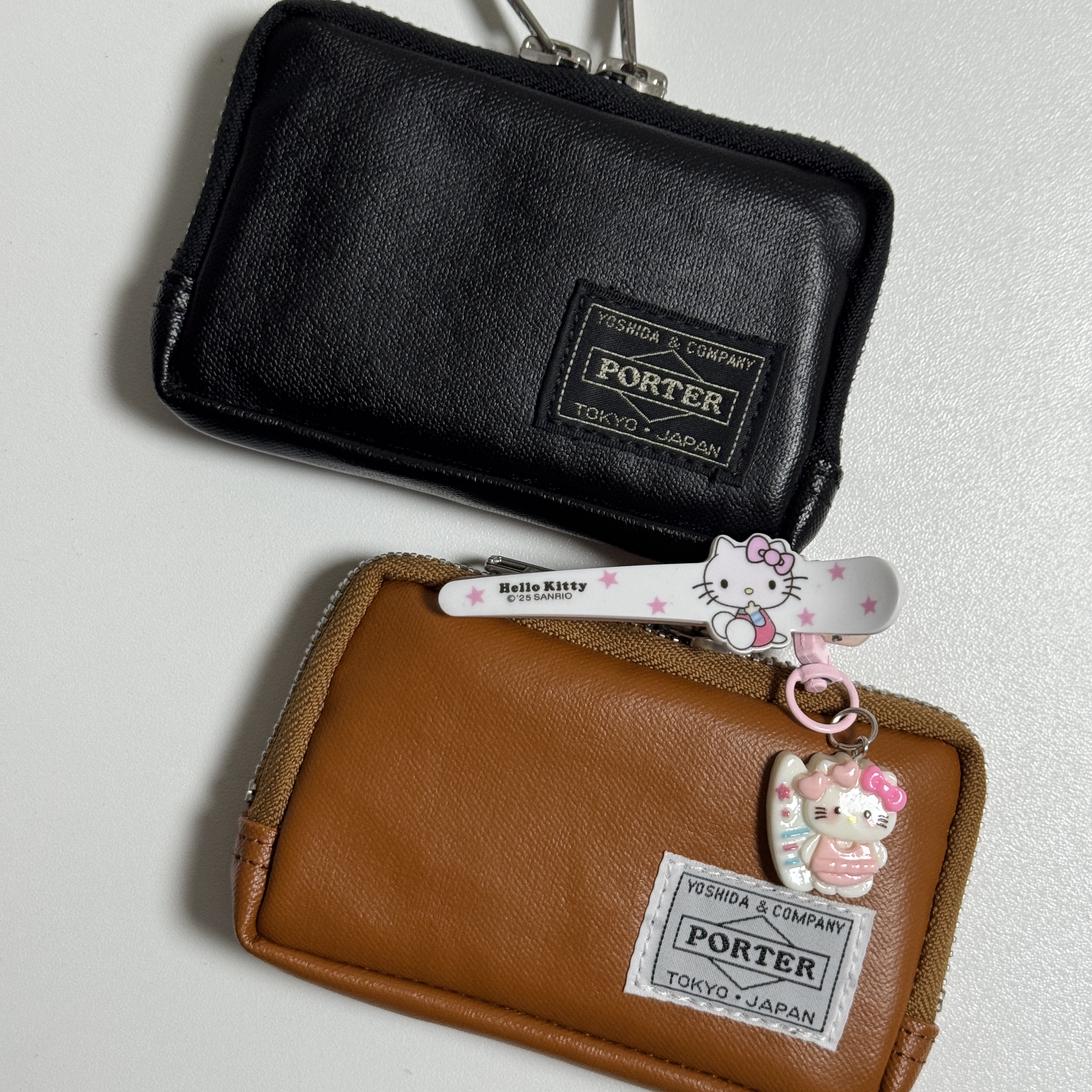 Porter Freestyle Multi Coin Case Black 착용 스타일