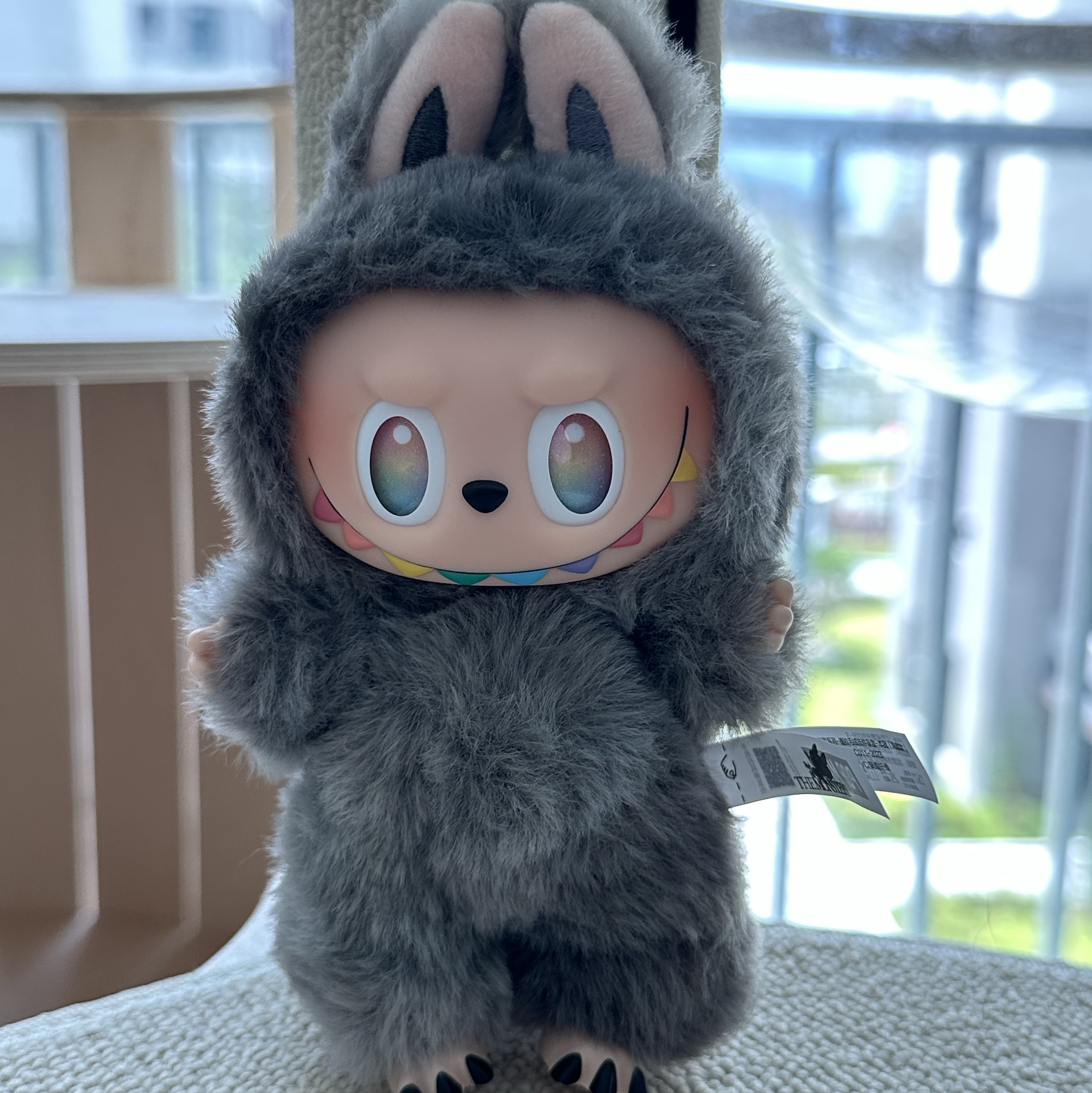 Pop Mart Labubu The Monsters Highlight Series ID Keyring (Opened Case) 착용 스타일 - 3