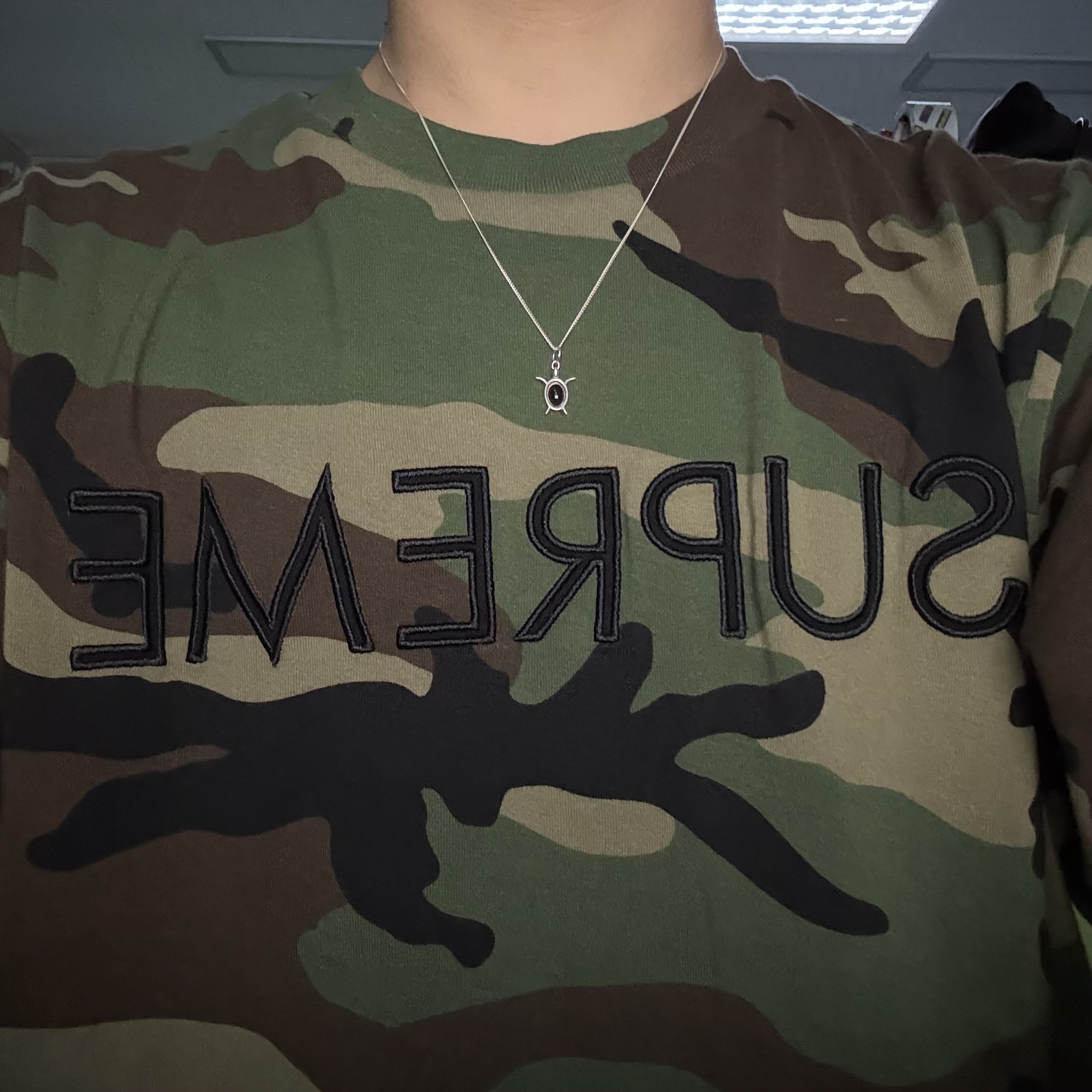 Supreme Capital S/S Top Woodland Camo - 25SS, Nike x Supreme Air Force 1 Low White 착용 스타일 - 2