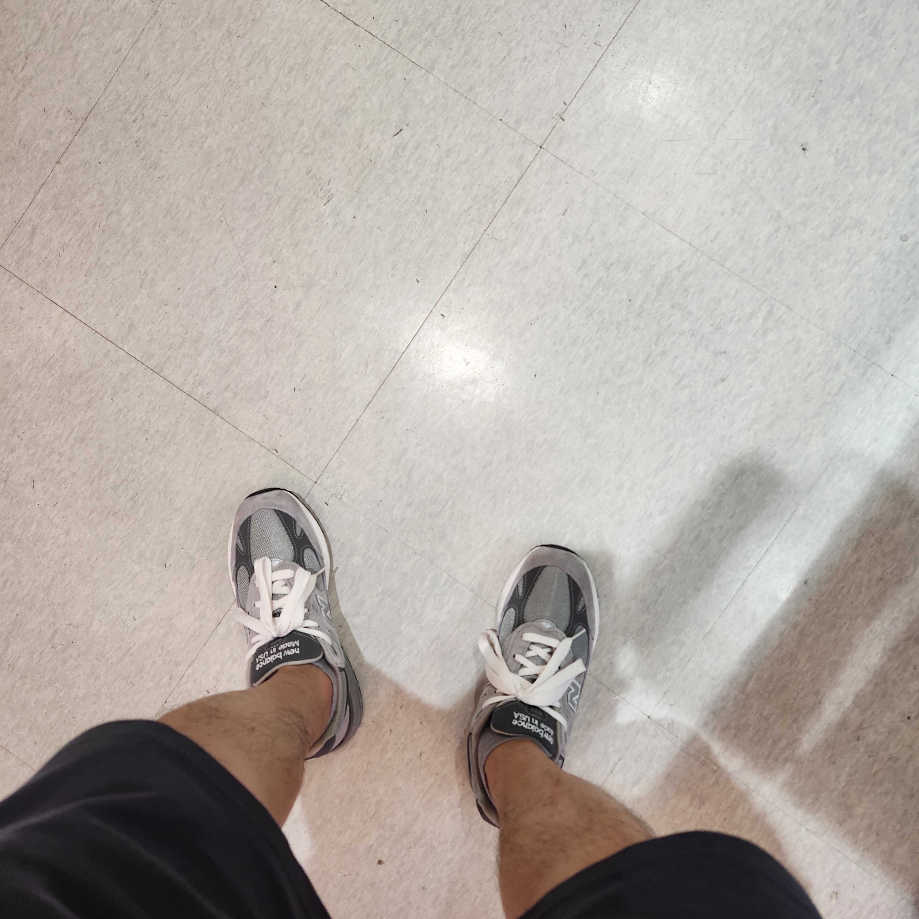 (W) New Balance 993 Made in USA Grey - B Standard 착용 스타일