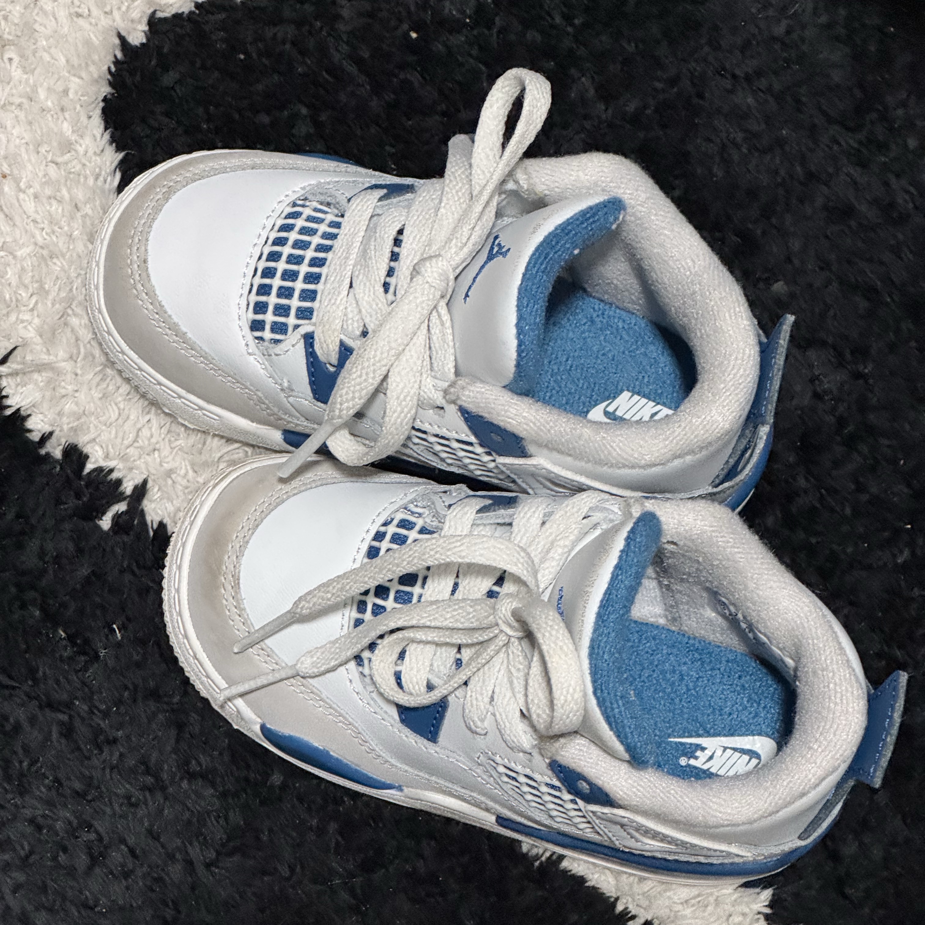 (TD) Jordan 4 Retro Industrial Blue 착용 스타일