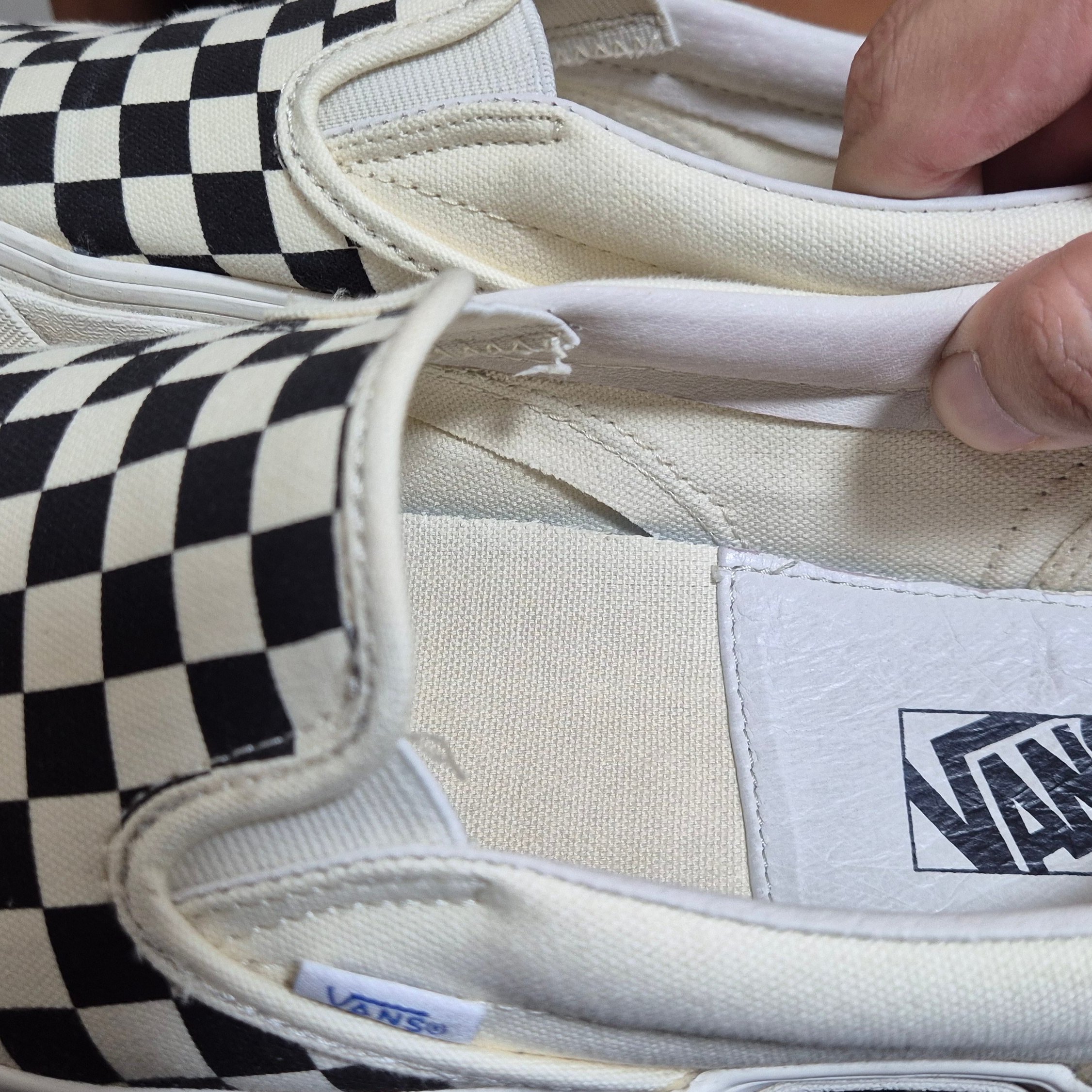 Vans Vault OG Classic Slip-On Checkerboard 착용 스타일