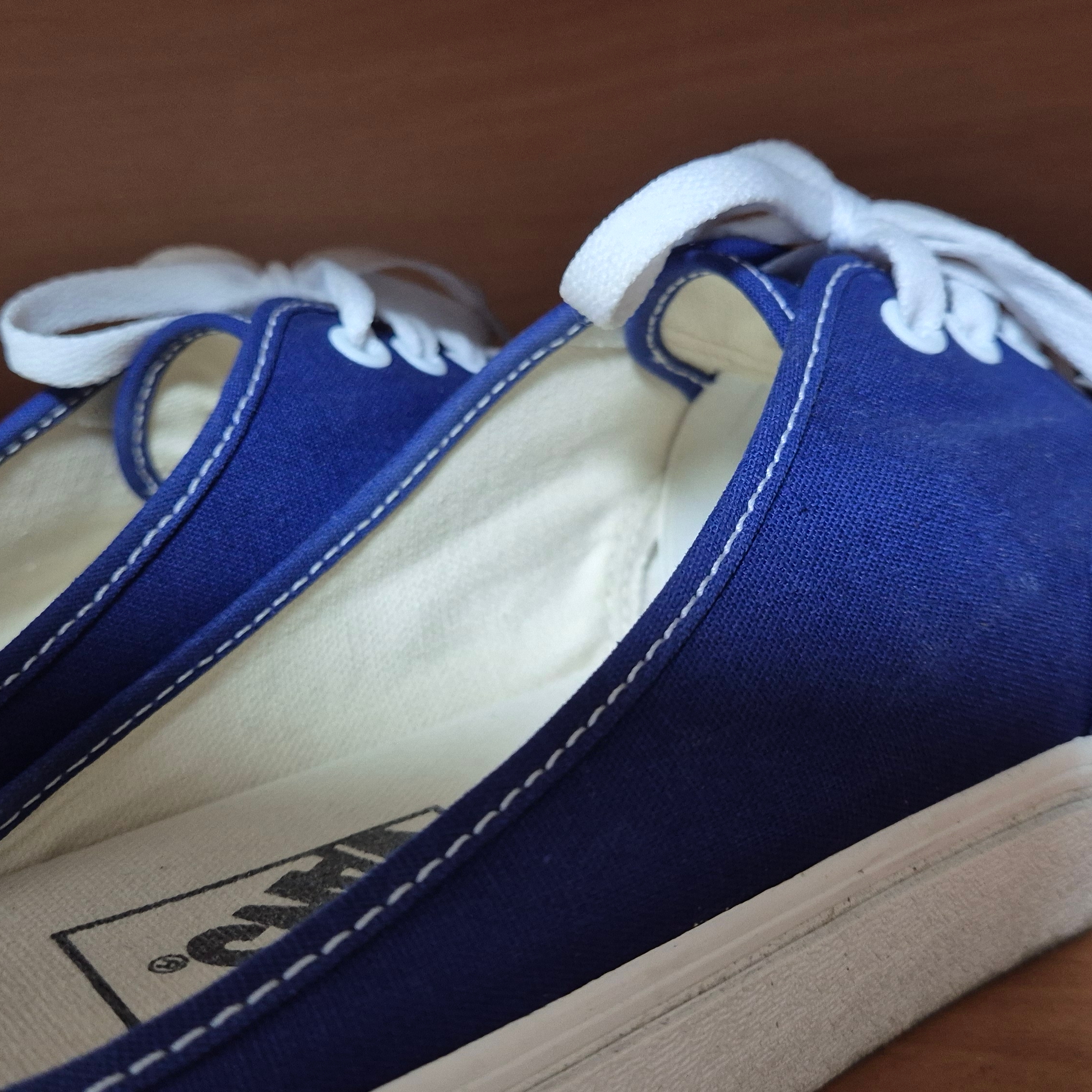 Vans Canvas Authentic Mule Blue 착용 스타일