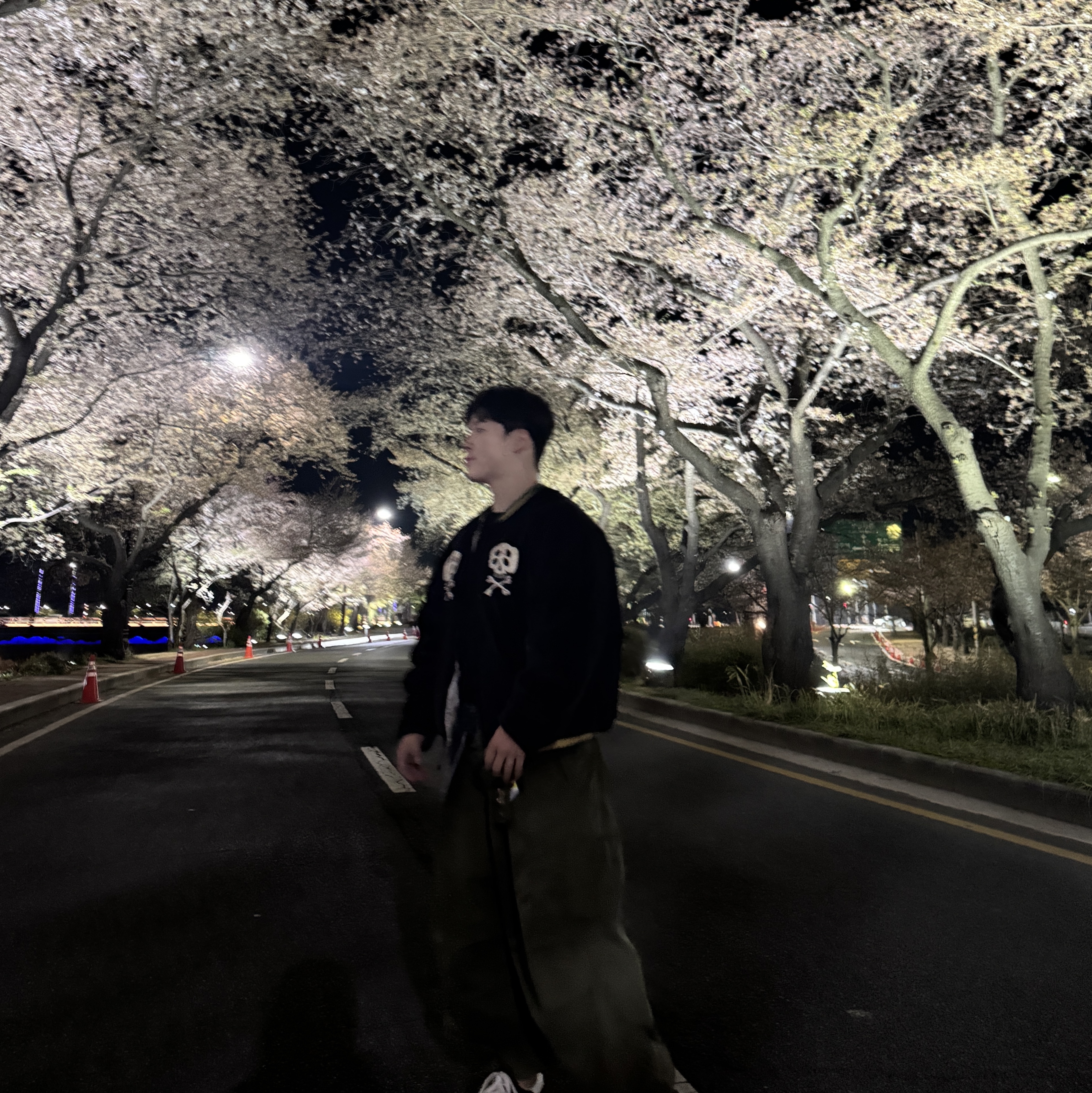 Kapital Velveteen Sulfide Souvenir Rain Skull Jacket Black, Kapital 13 oz. Denim Damaged Denim Repairspt Short Ad Apron Indigo (Processing) 착용 스타일 - 4