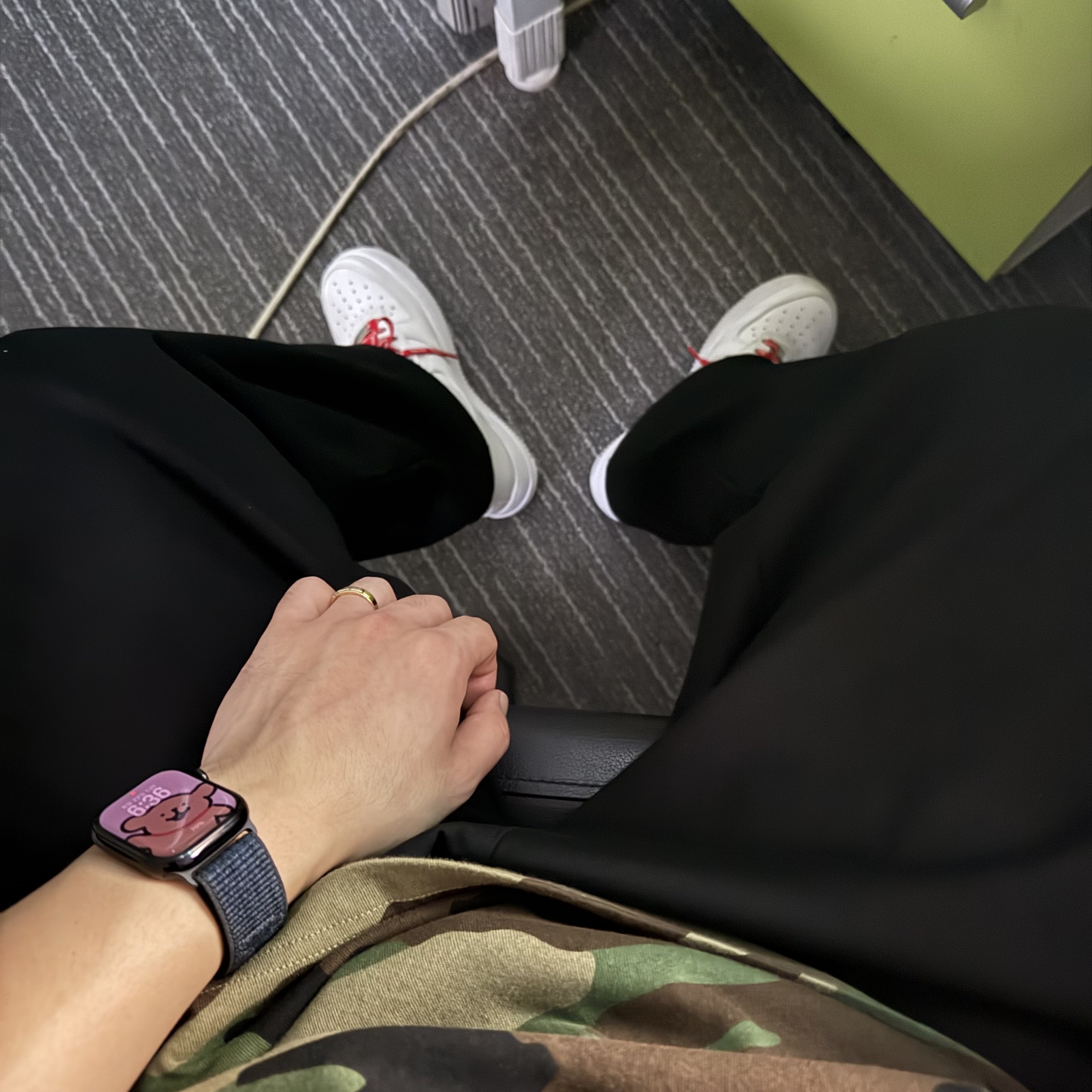 Supreme Capital S/S Top Woodland Camo - 25SS, Nike x Supreme Air Force 1 Low White 착용 스타일 - 1