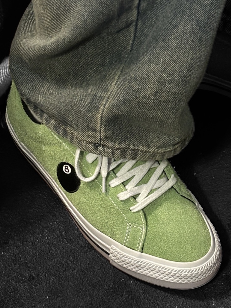 Converse x Stussy One Star Pro Ox 8 Ball Green 착용 스타일