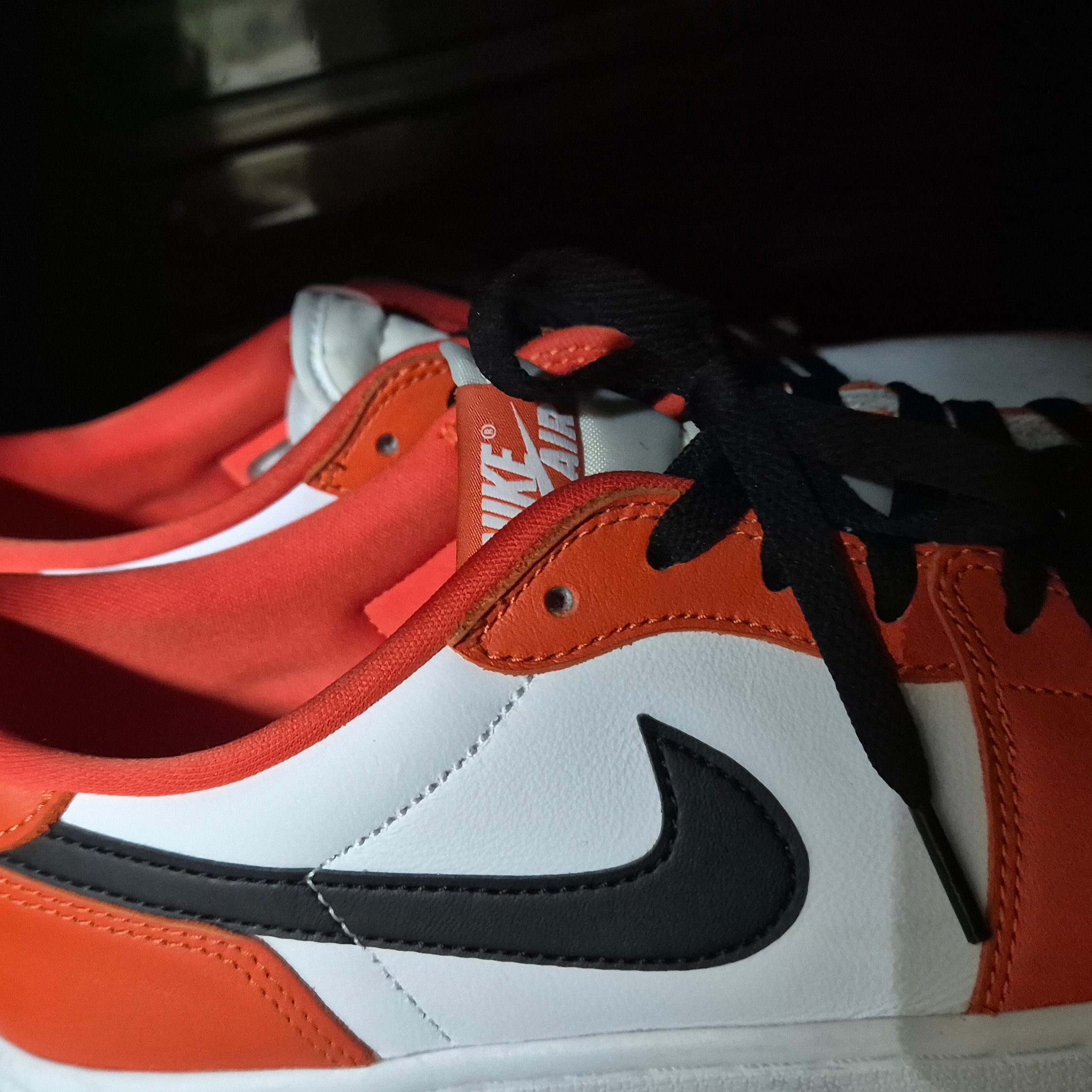Jordan 1 Low OG Starfish 착용 스타일
