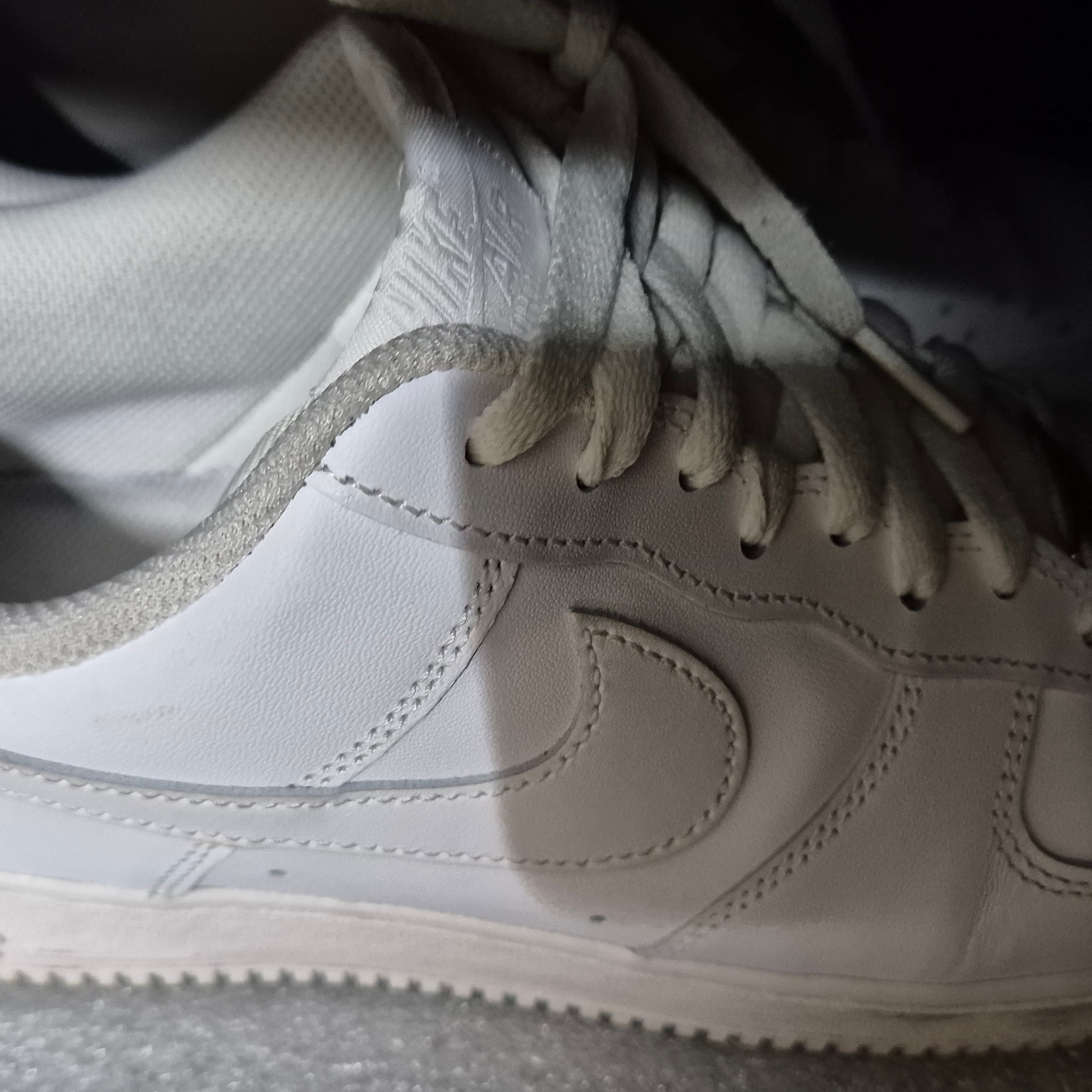 Nike Air Force 1 '07 Low White 착용 스타일