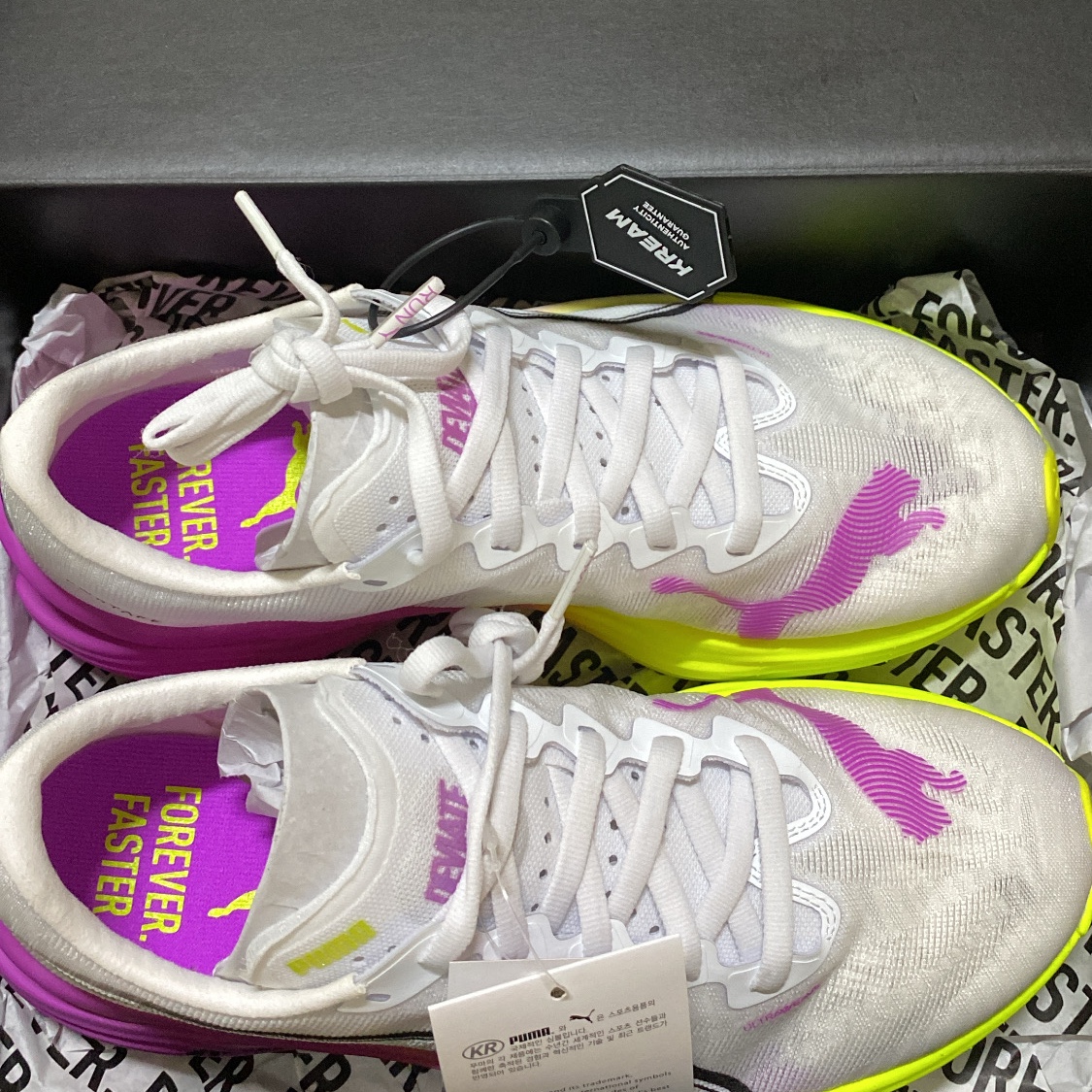 (W) Puma Deviate Nitro Elite 3 White Pure Magenta 착용 스타일 - 1