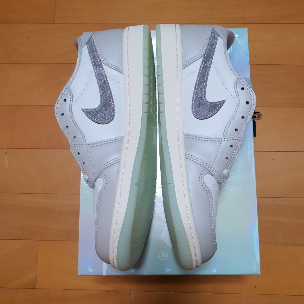 Jordan 1 Retro Low OG Lunar New Year 착용 스타일
