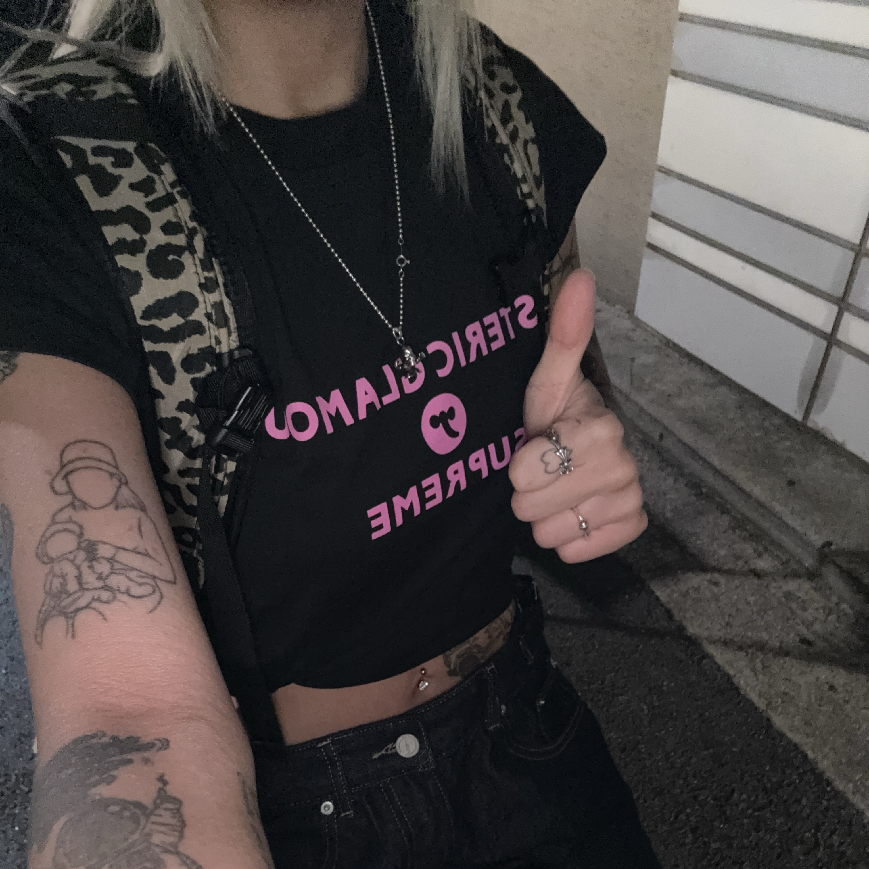 Supreme x Hysteric Glamour Baby T-Shirt Black - 24FW 착용 스타일
