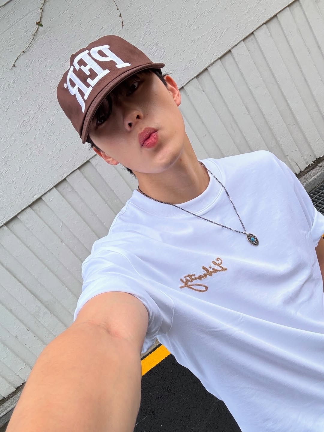 Permanent Archive 5-Panel PER Cap Brown 착용 스타일 - 1