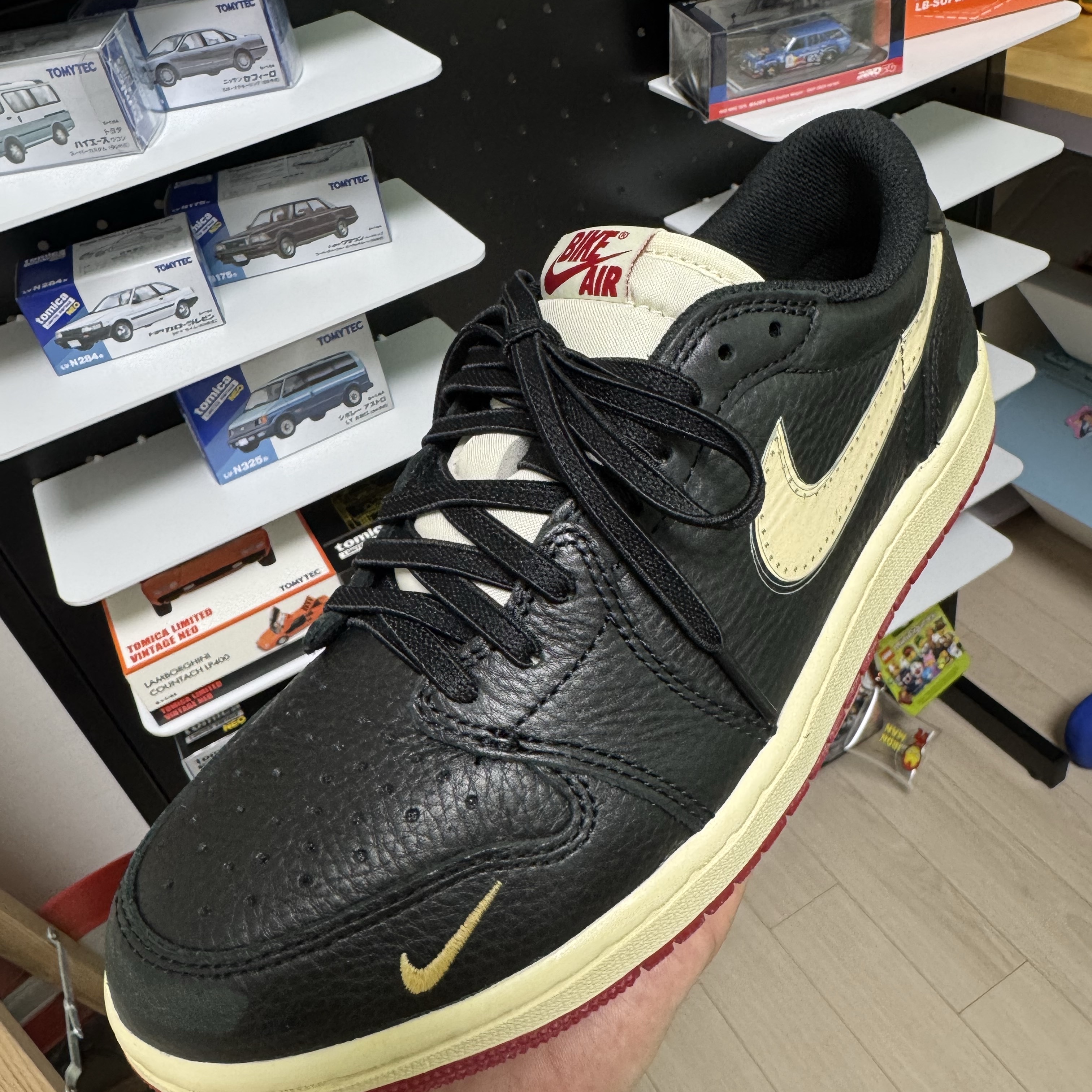 Jordan 1 x Nigel Sylvester Retro Low OG Better With Time 착용 스타일