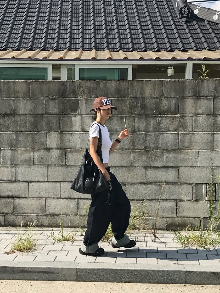 Permanent Archive 5-Panel PER Cap Brown 착용 스타일 - 3