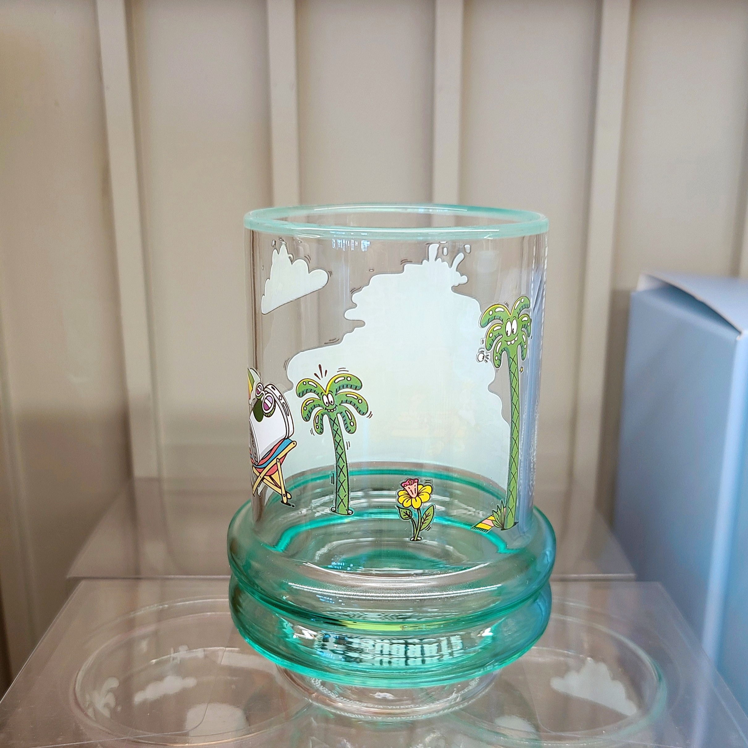 Starbucks Steven Harrington Highball Glass Set, Starbucks SS Steven Harrington Elma Tumbler 473ml 착용 스타일 - 1