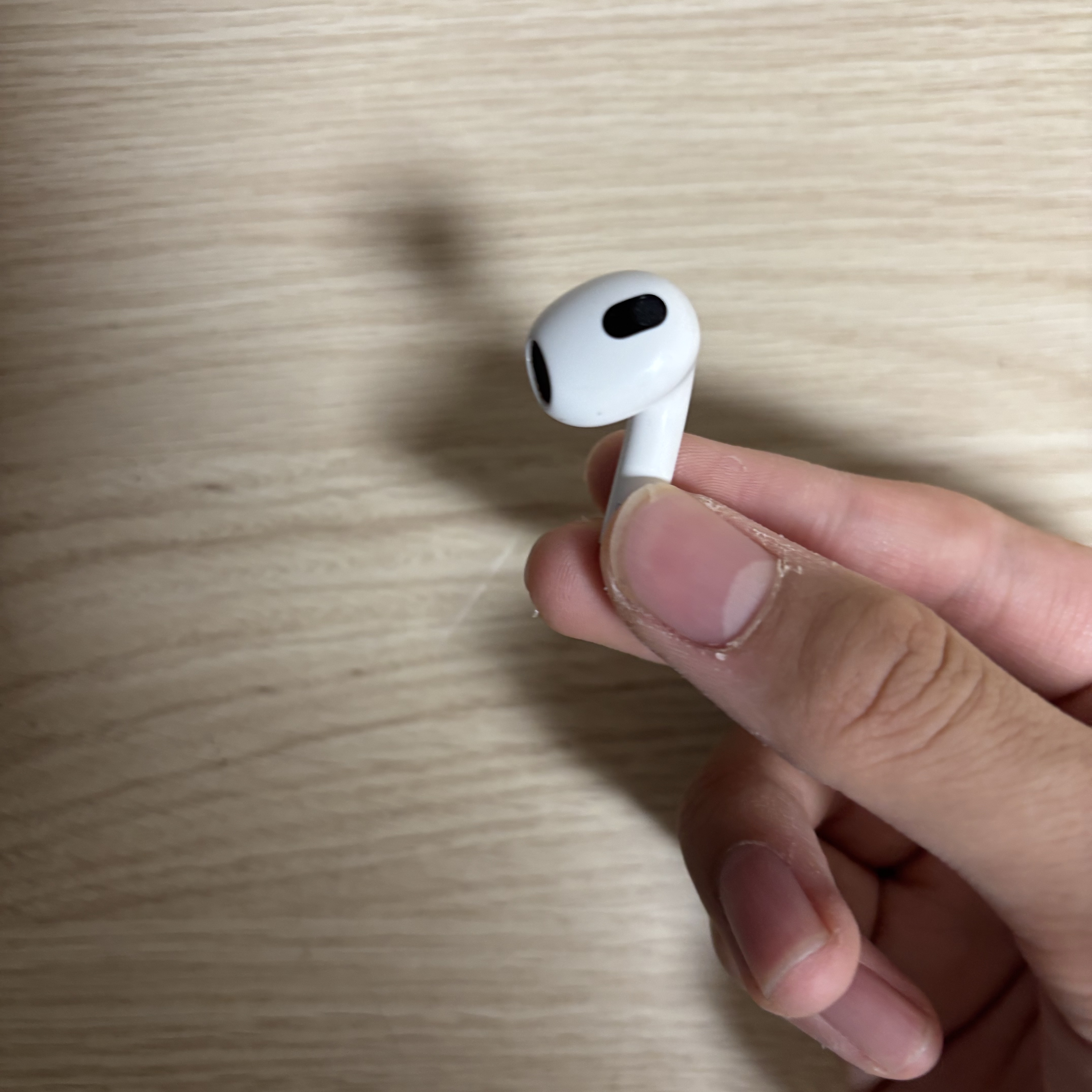 Apple Airpods 3rd Gen with MagSafe Charging Case (Korean Ver.) 착용 스타일