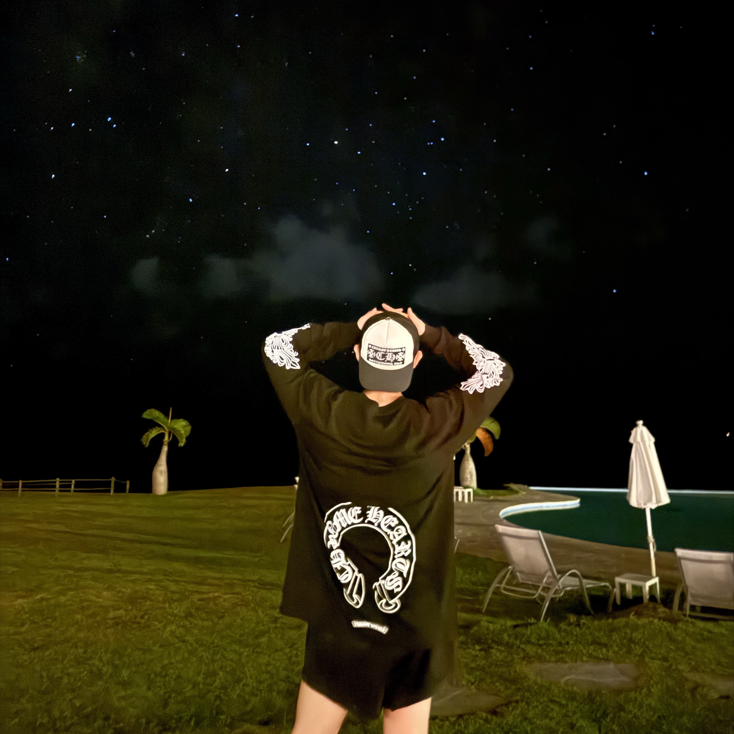 Chrome Hearts Horse Shoe Long Sleeve T-Shirt Black 착용 스타일 - 1