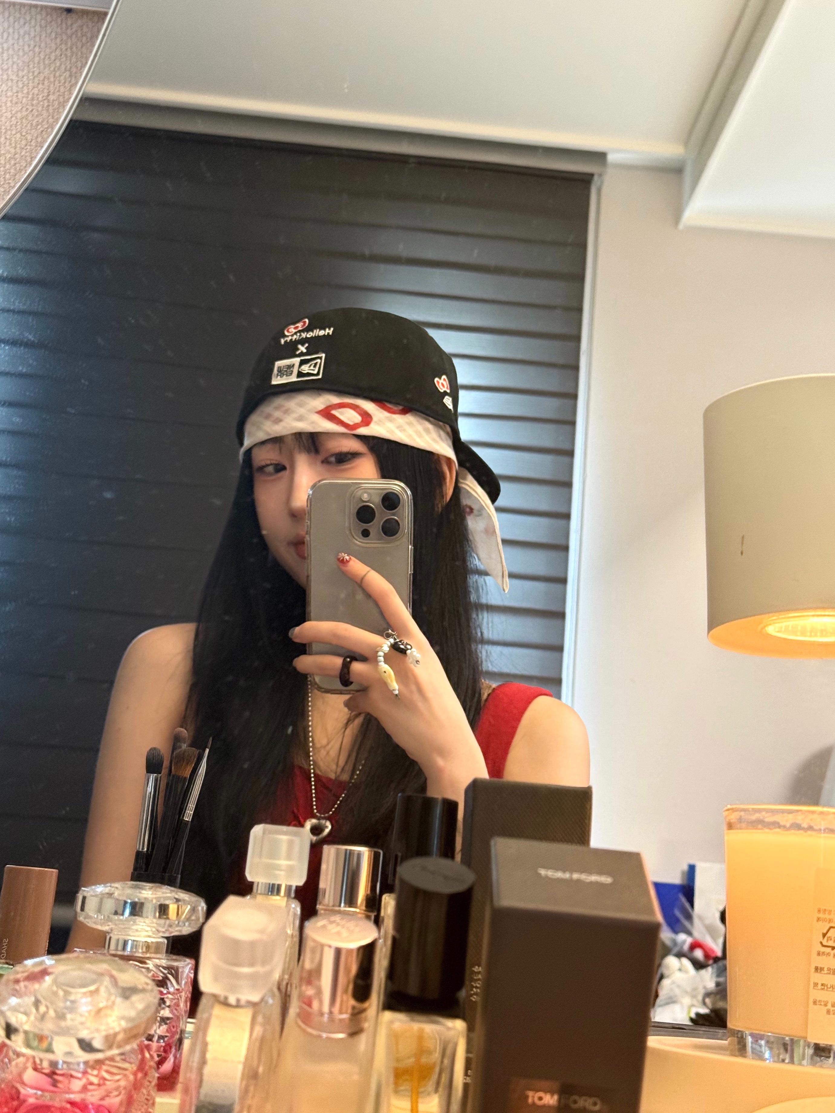New Era x Hello Kitty 59Fifty Cap Black, New Era x Hello Kitty Size Cap Black 착용 스타일