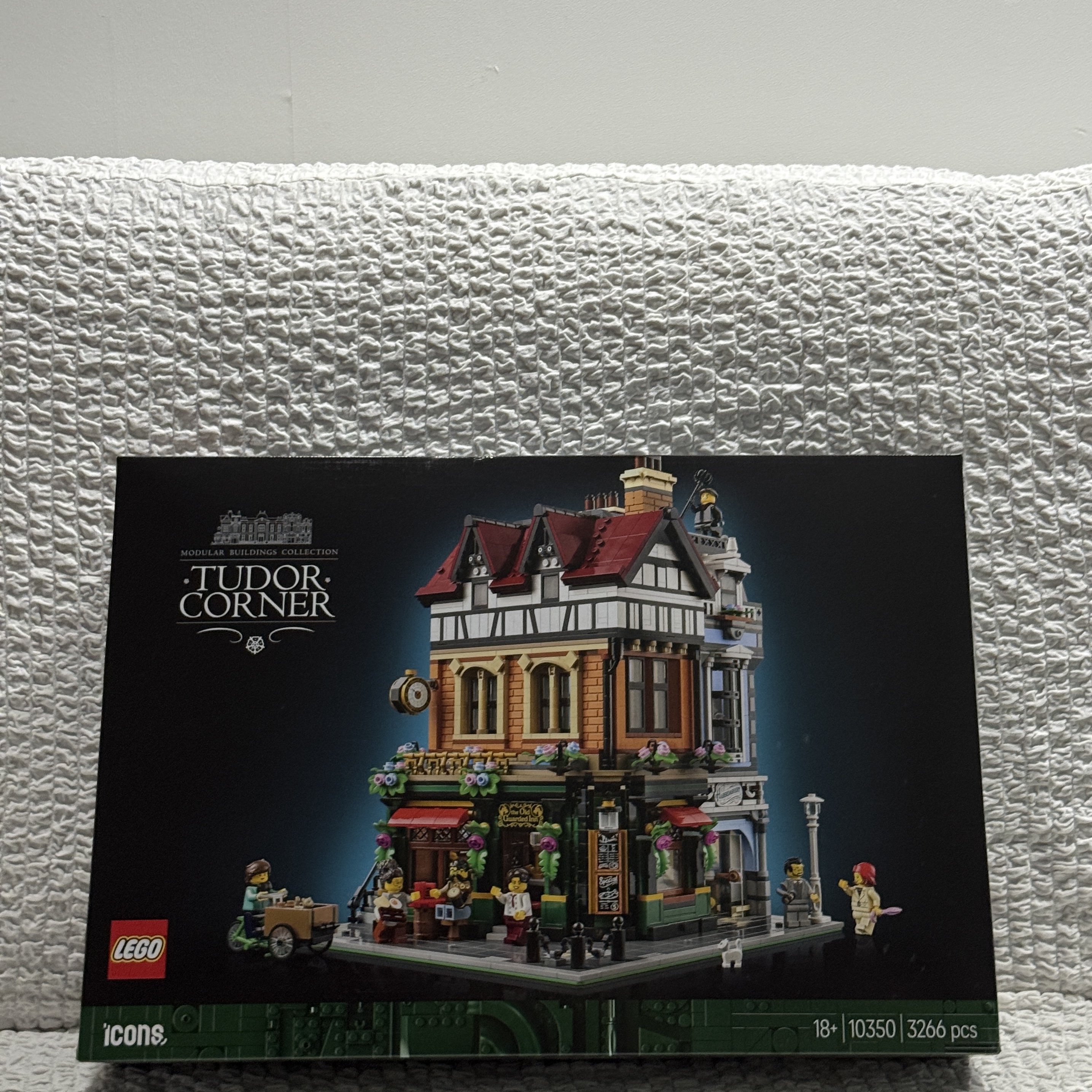 Lego Tudor Corner 착용 스타일 - 1