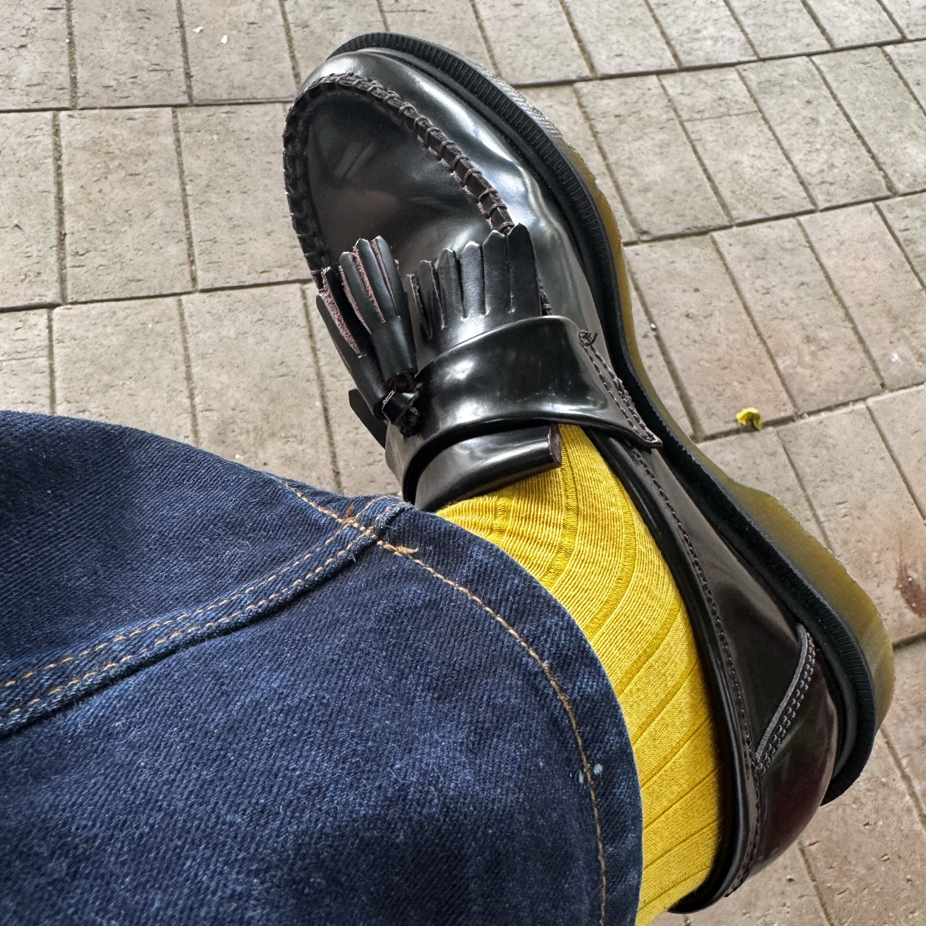Dr. Martens Adrian Arcadia Leather Loafers Cherry Red 착용 스타일