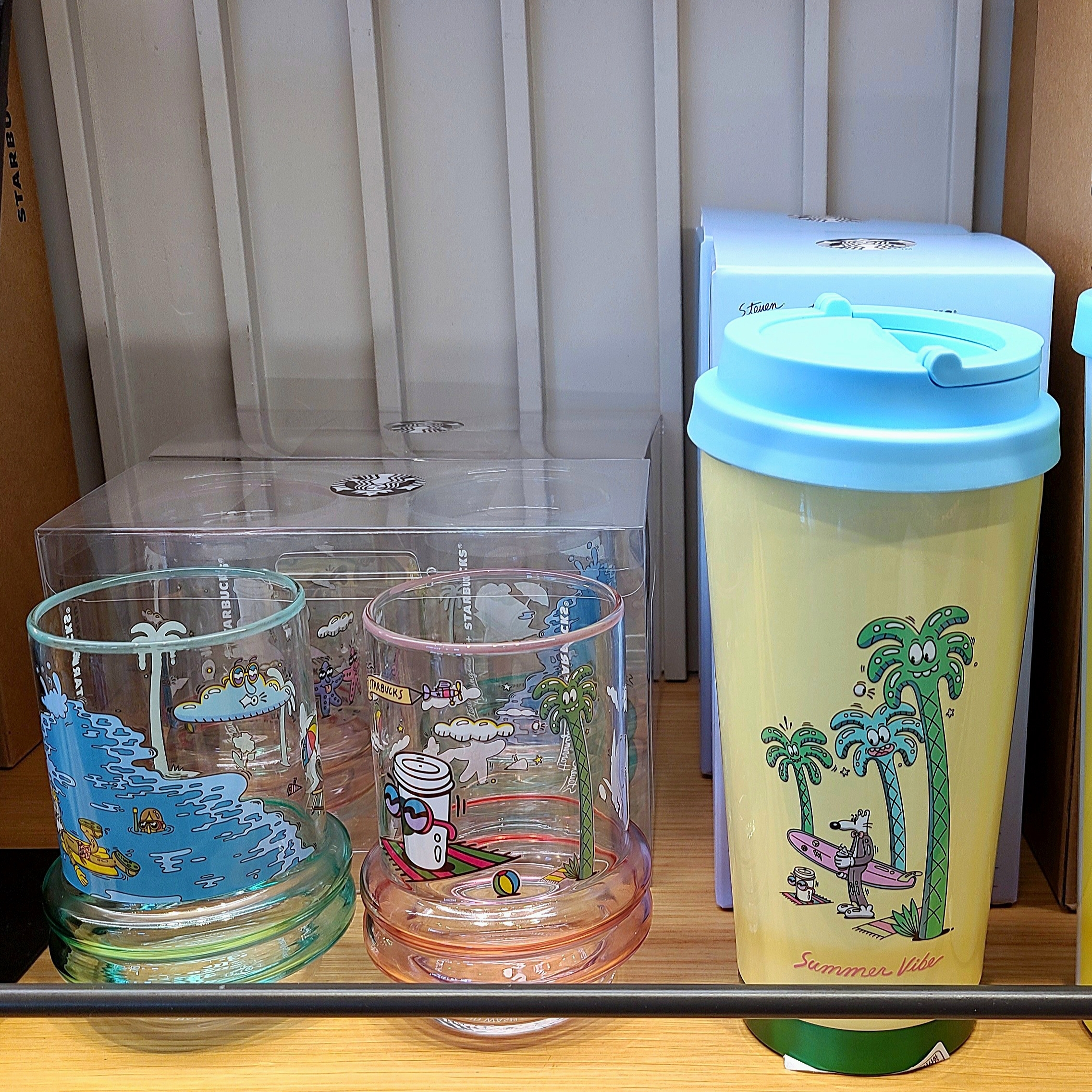 Starbucks Steven Harrington Highball Glass Set, Starbucks SS Steven Harrington Elma Tumbler 473ml 착용 스타일 - 4