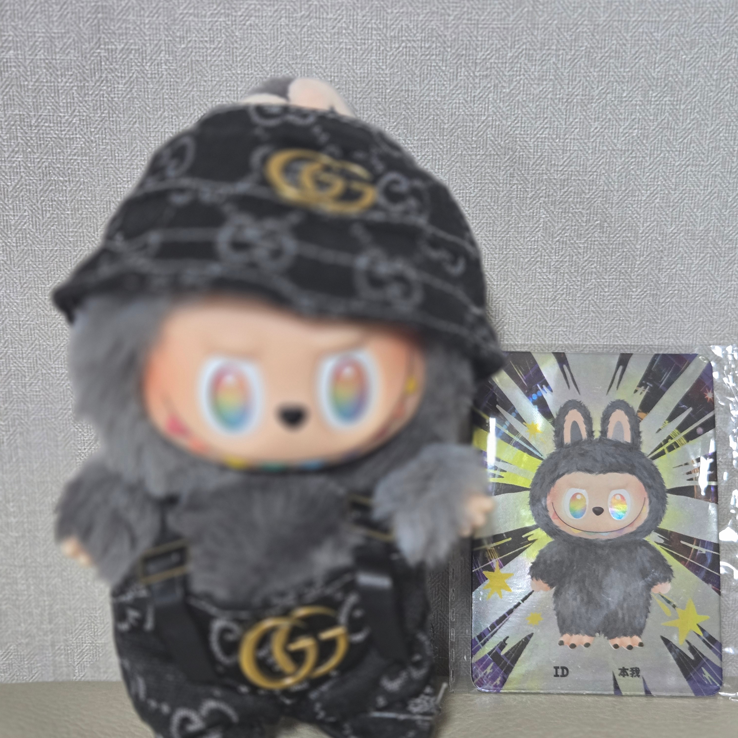 Pop Mart Labubu The Monsters Highlight Series ID Keyring (Opened Case) 착용 스타일 - 2