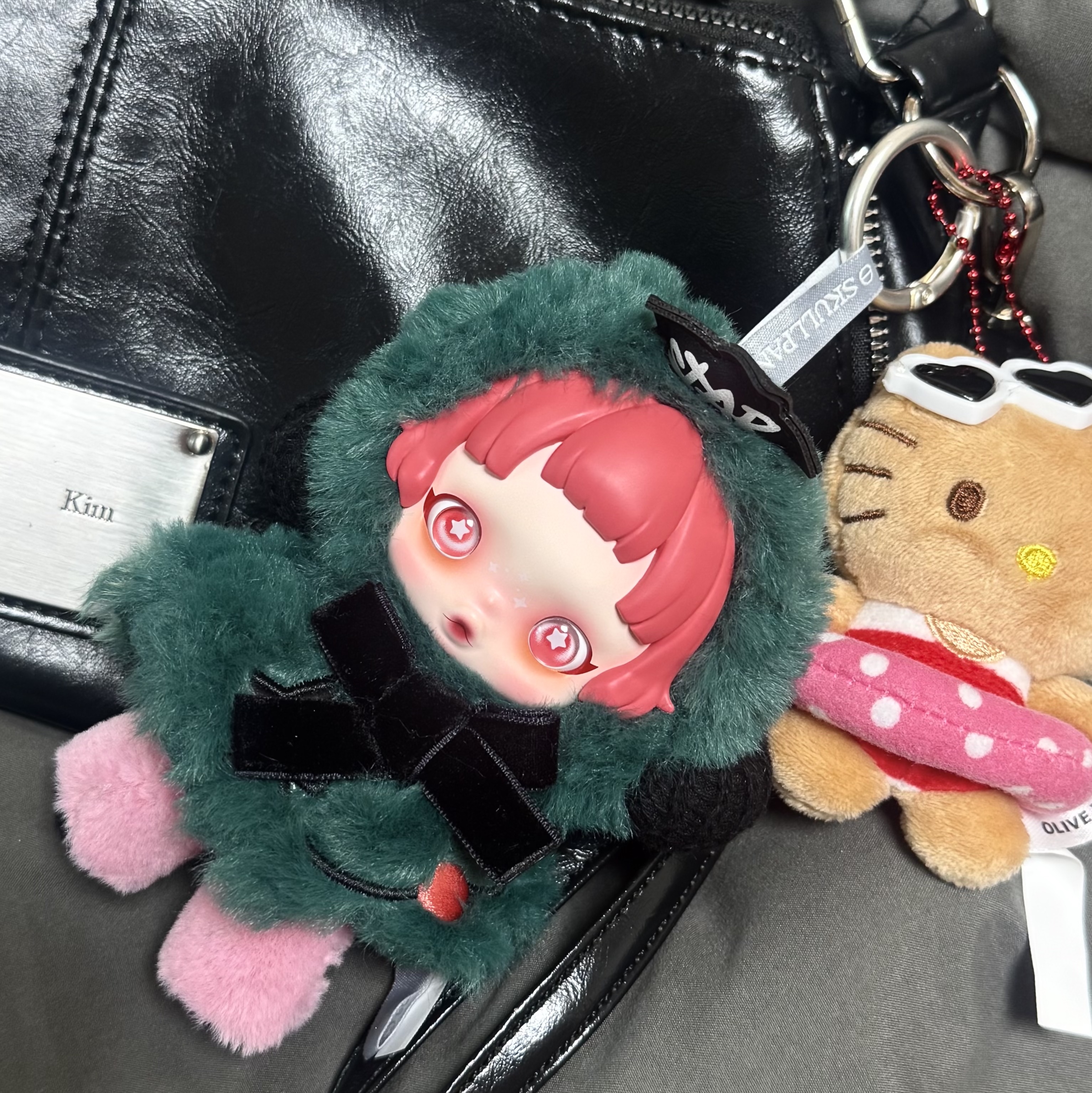 Pop Mart Skullpanda Winter Symphony Series Keyring Partita (Opened Case), Sanrio x Olive Young Tanning Sanrio Characters Doll Keyring Tanning Hello Kitty 착용 스타일