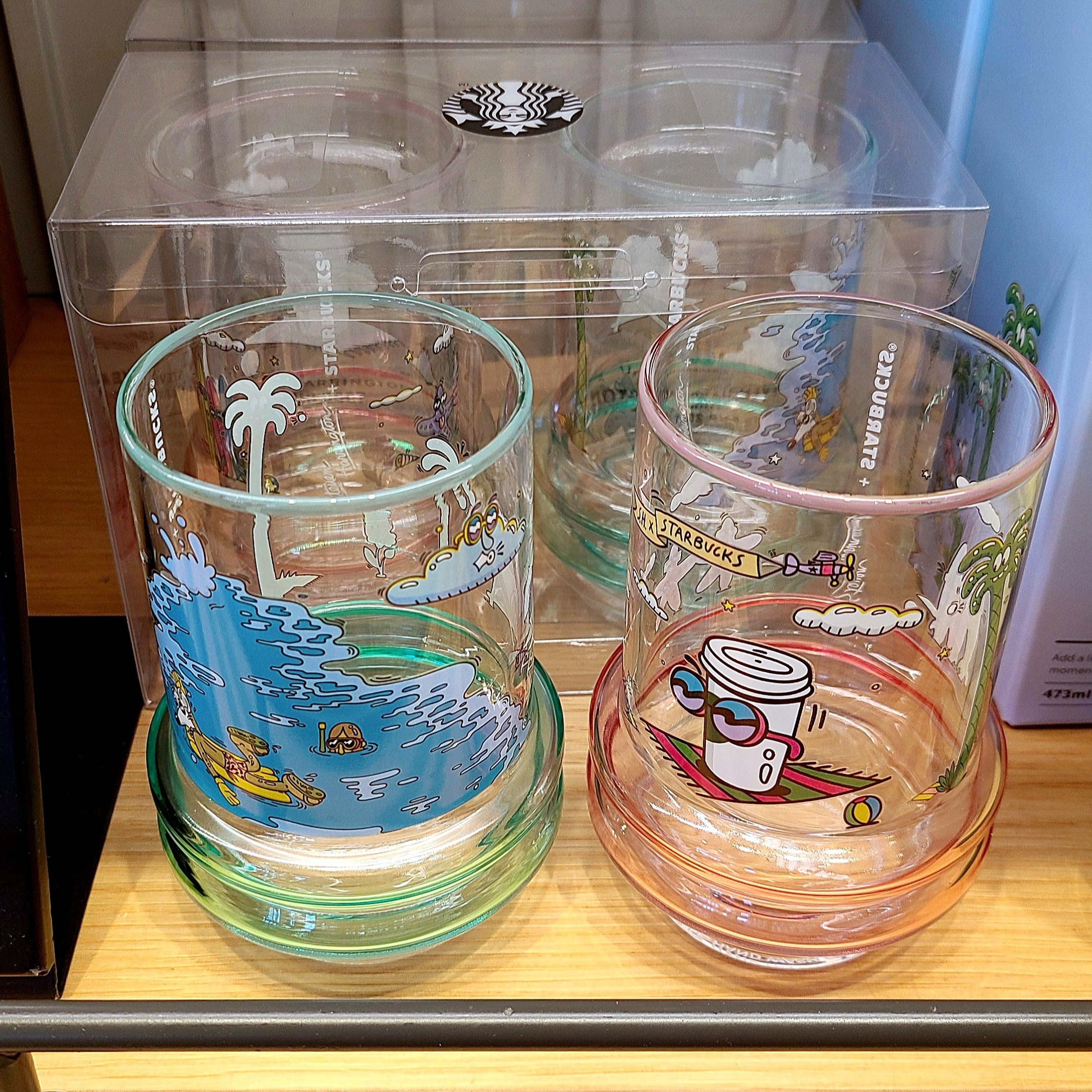 Starbucks Steven Harrington Highball Glass Set, Starbucks SS Steven Harrington Elma Tumbler 473ml 착용 스타일 - 3