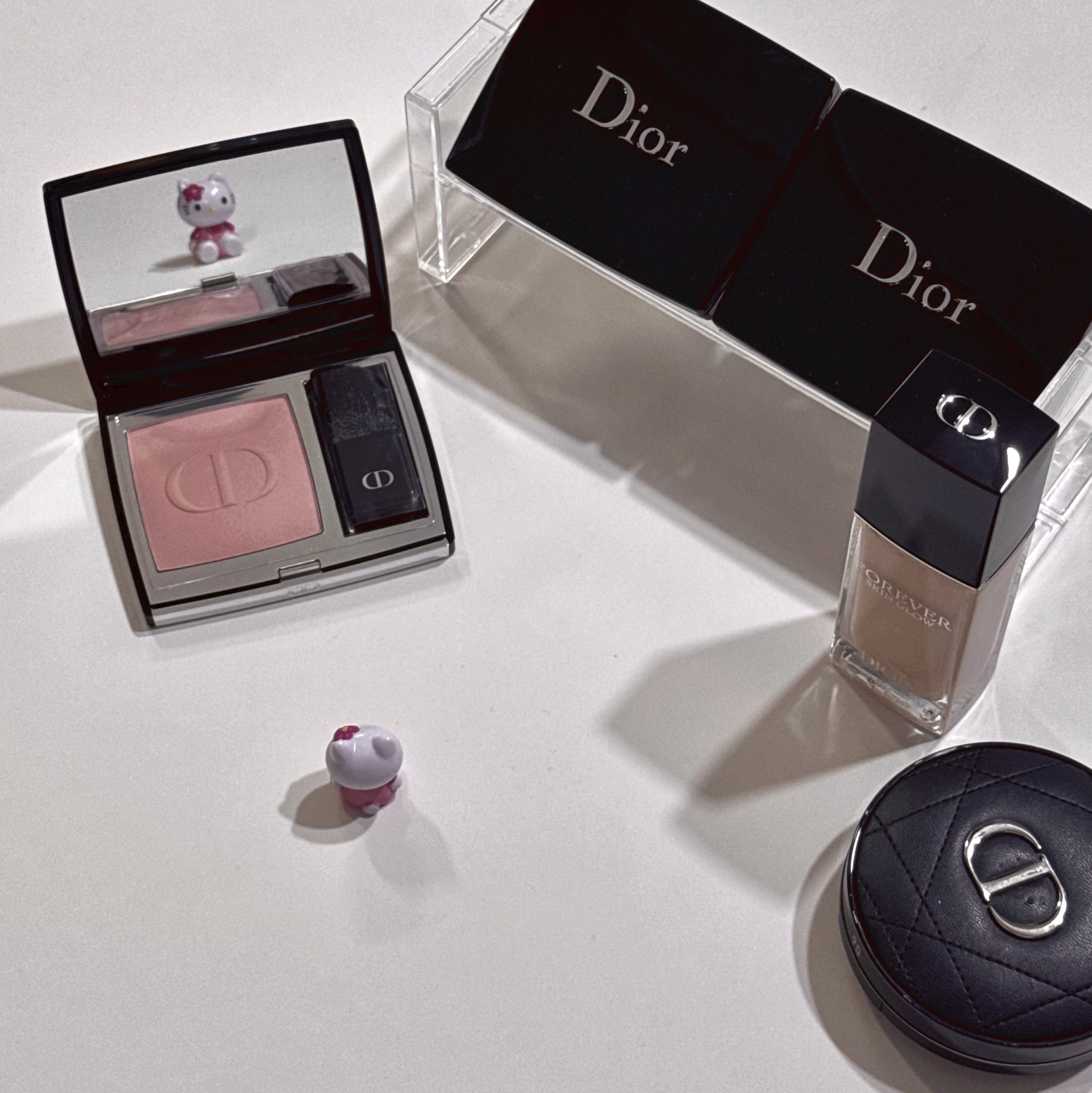 Dior Rouge Blush Flower Collection 732 Peach Corolle 착용 스타일