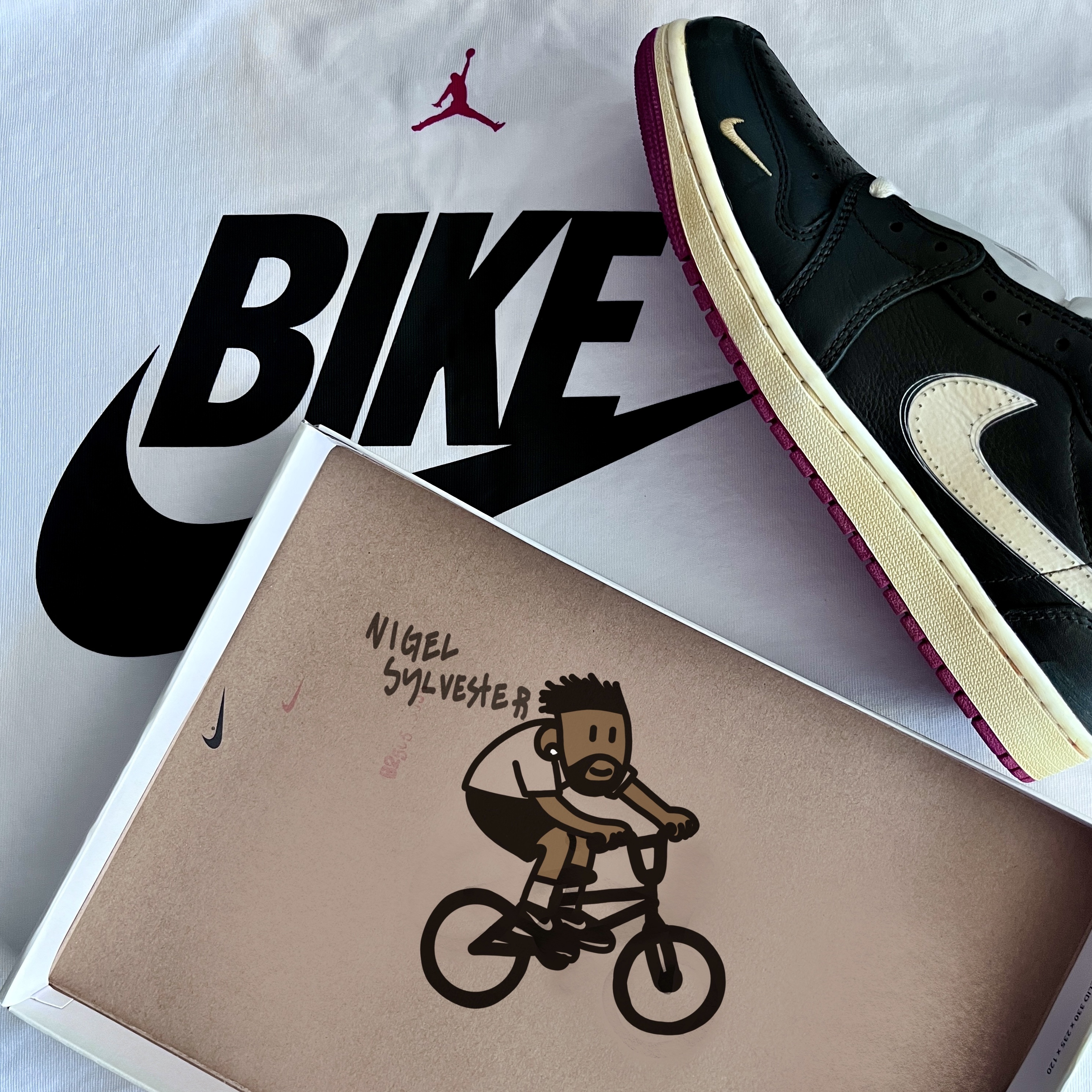 Jordan x Nigel Sylvester T-Shirt White (HQ1736-100), Jordan 1 x Nigel Sylvester Retro Low OG Better With Time 착용 스타일 - 1