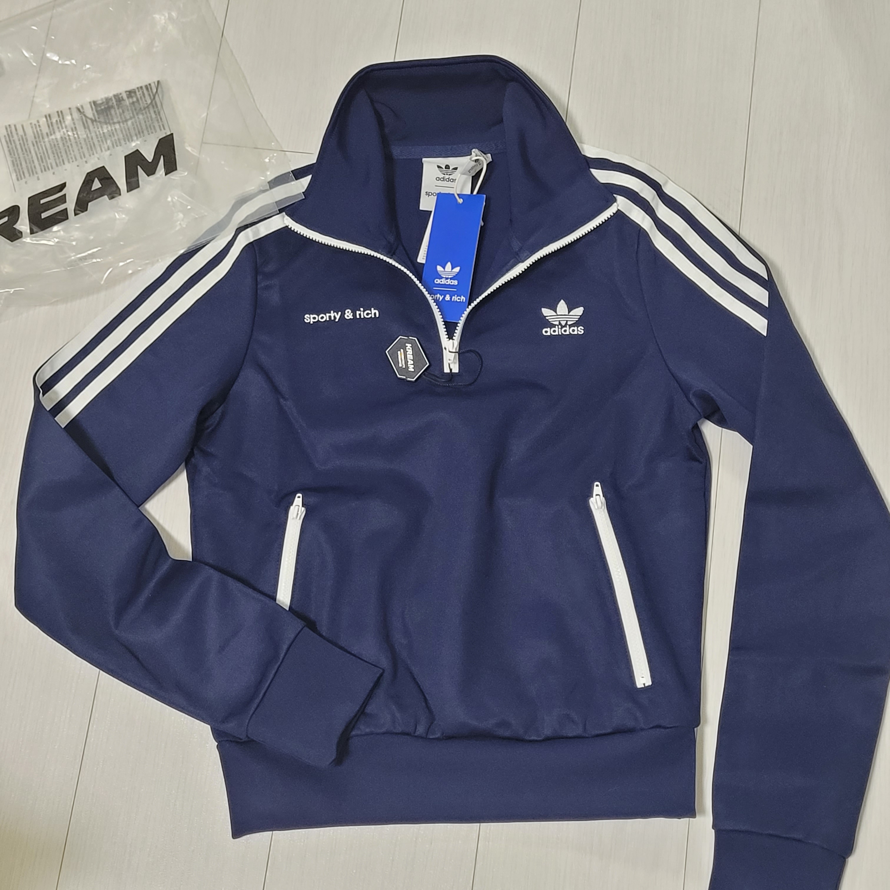 (W) Adidas x Sporty & Rich Half-Zip Track Jacket Night Indigo - KR Sizing, (W) Adidas x Sporty & Rich Half-Zip Track Jacket Night Indigo - US Sizing 착용 스타일