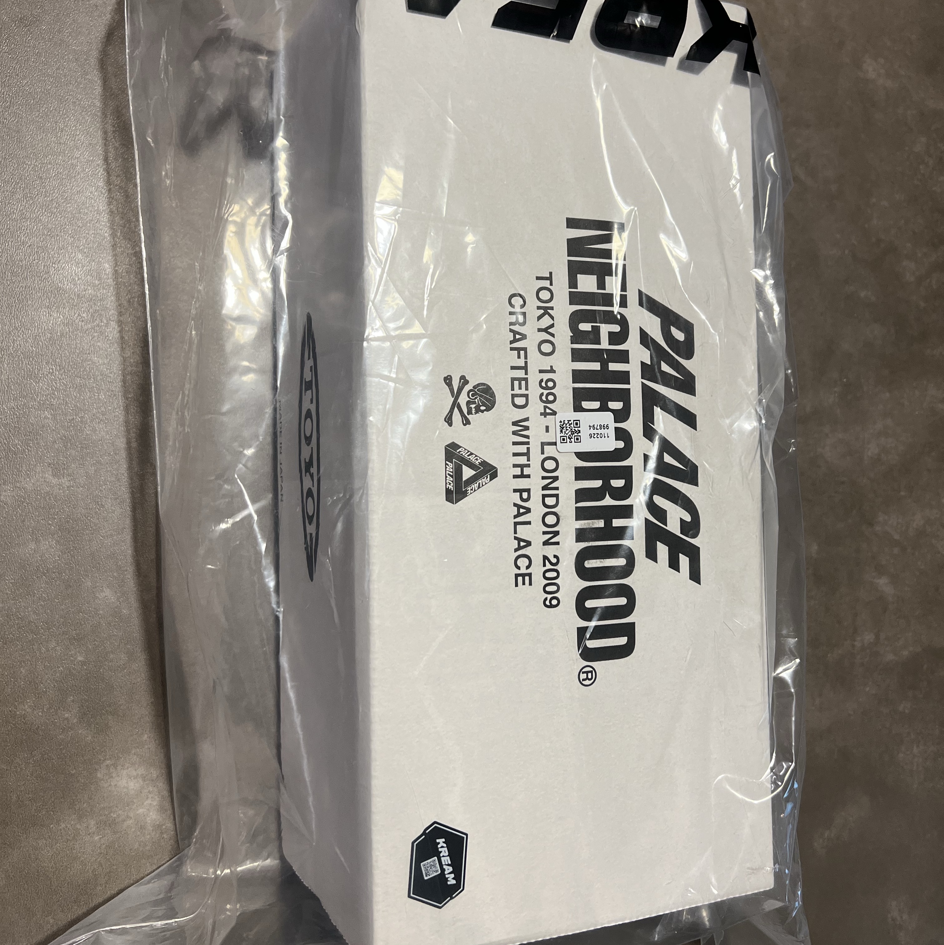 Palace x Neighborhood Toyo Steel Tool Box Black - 25FW 착용 스타일 - 5