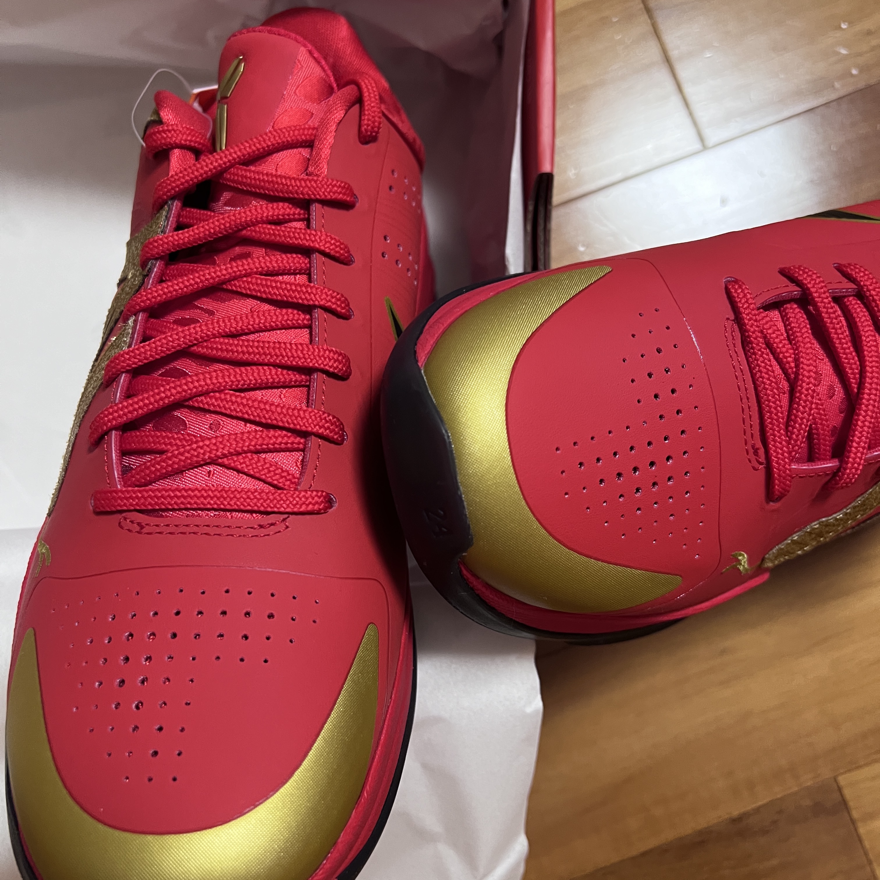 Nike Kobe 5 Protro Year of the Mamba University Red 착용 스타일