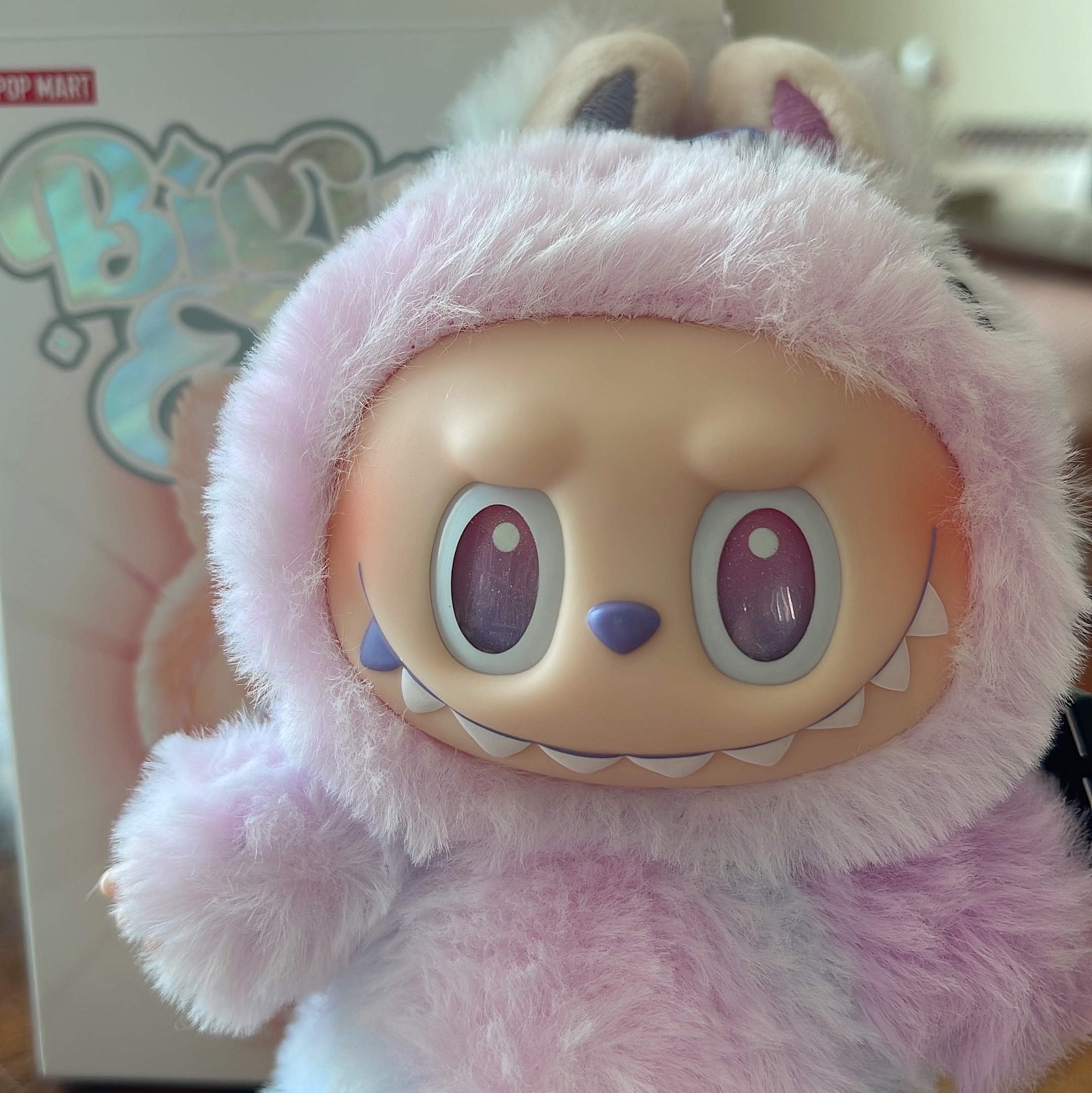 Pop Mart Labubu The Monsters Highlight Series Luck Keyring (Opened Case) 착용 스타일
