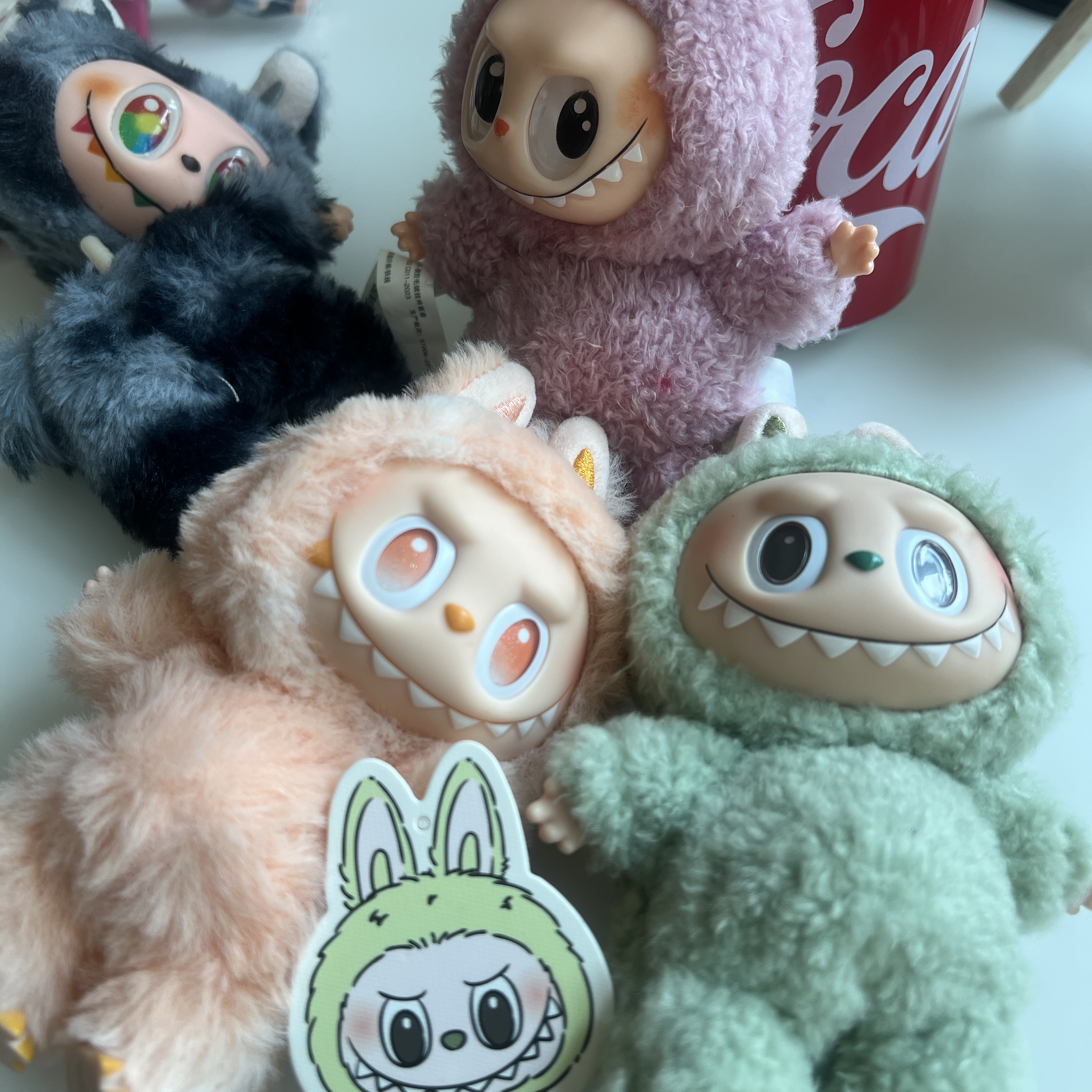 Pop Mart The Monsters Labubu Tasty Macarons Series Sealed Case (1 Blind Box), Pop Mart Labubu The Monsters Highlight Series Sealed Case (1 Blind Box) 착용 스타일 - 4
