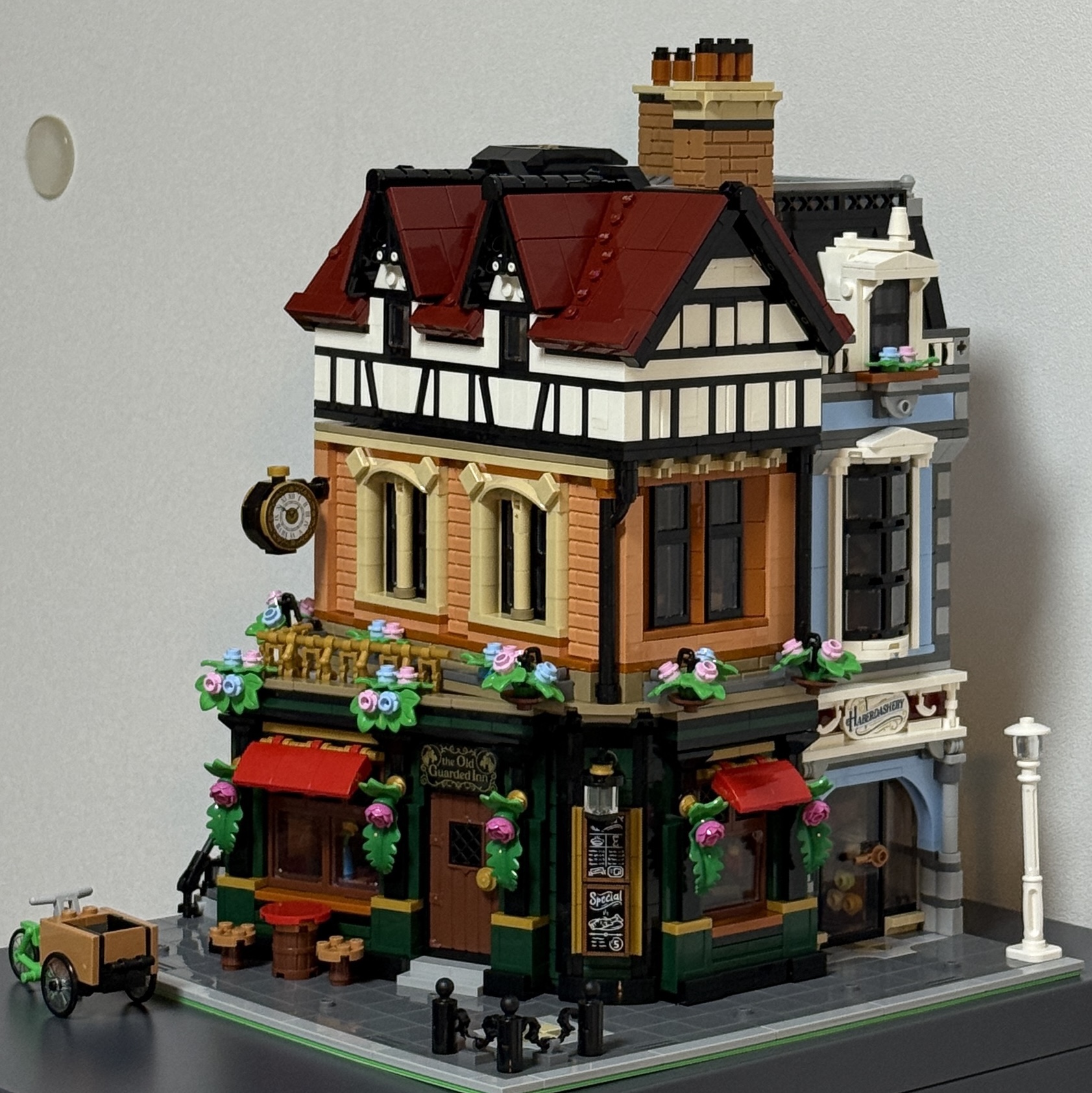 Lego Tudor Corner 착용 스타일 - 2