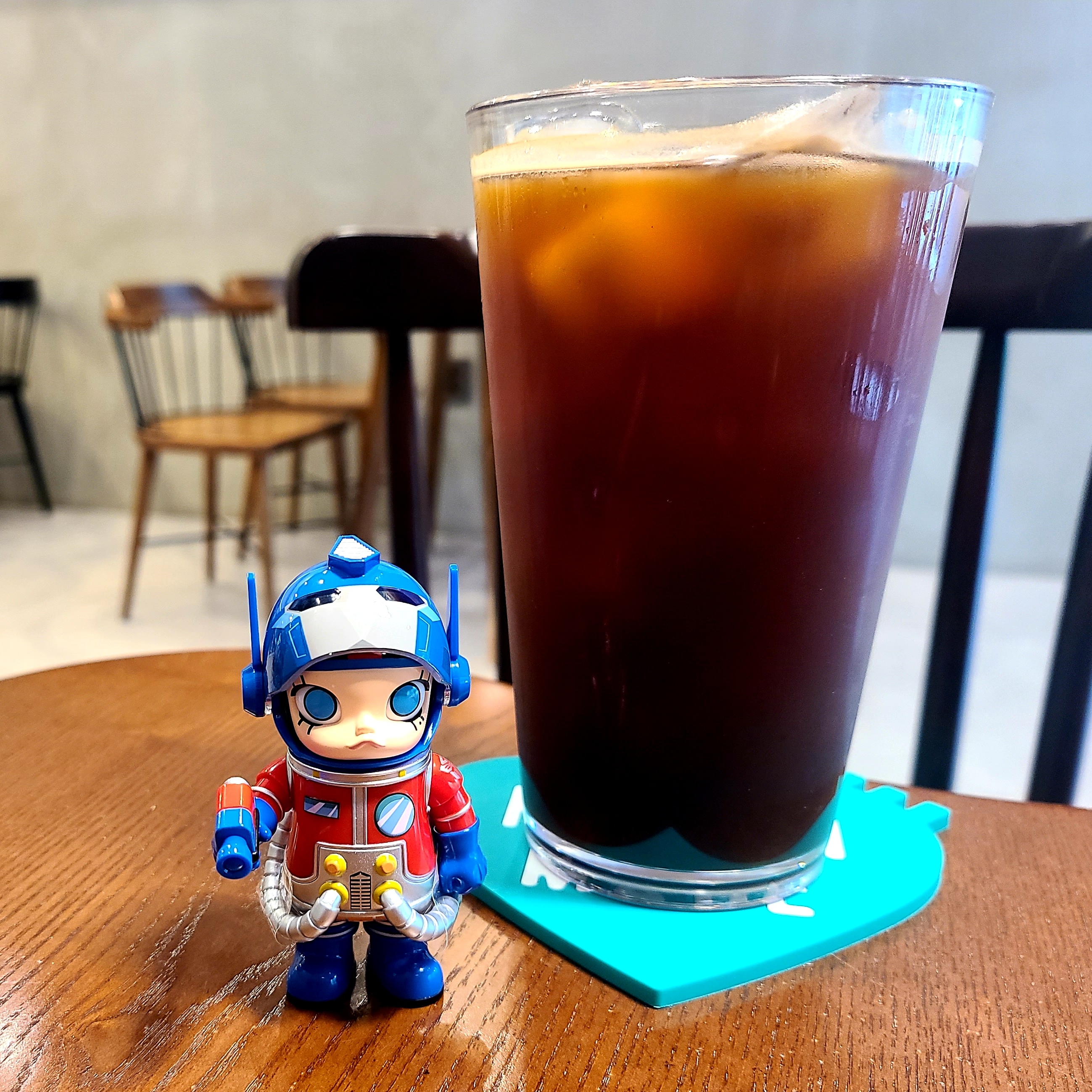 Pop Mart Mega Space Molly 100% Series4 Optimus Prime (Opened Case), Human Made Heart Rubber Coaster Green 착용 스타일 - 2